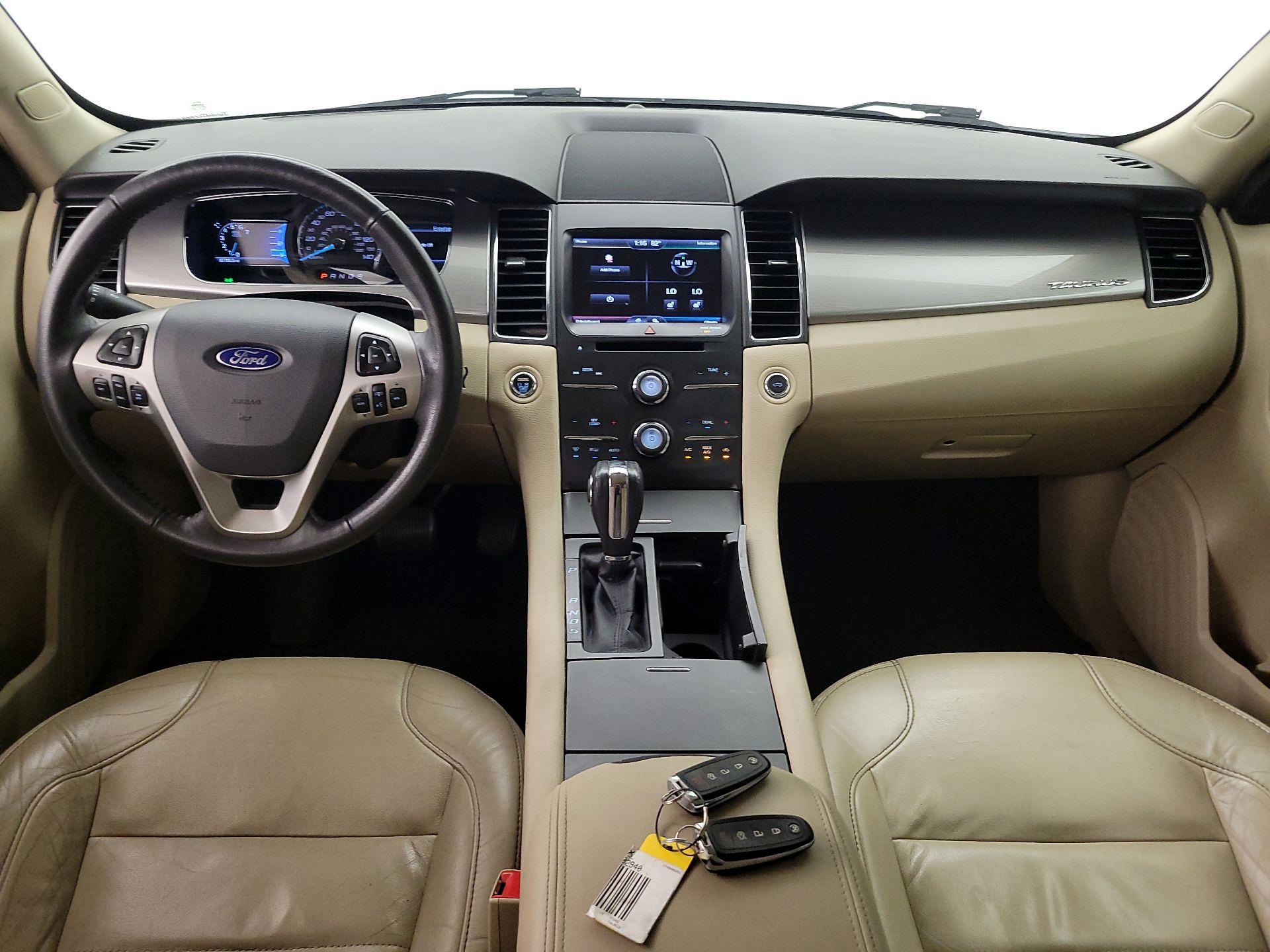 Thumbnail: 2015 Ford Taurus - 9