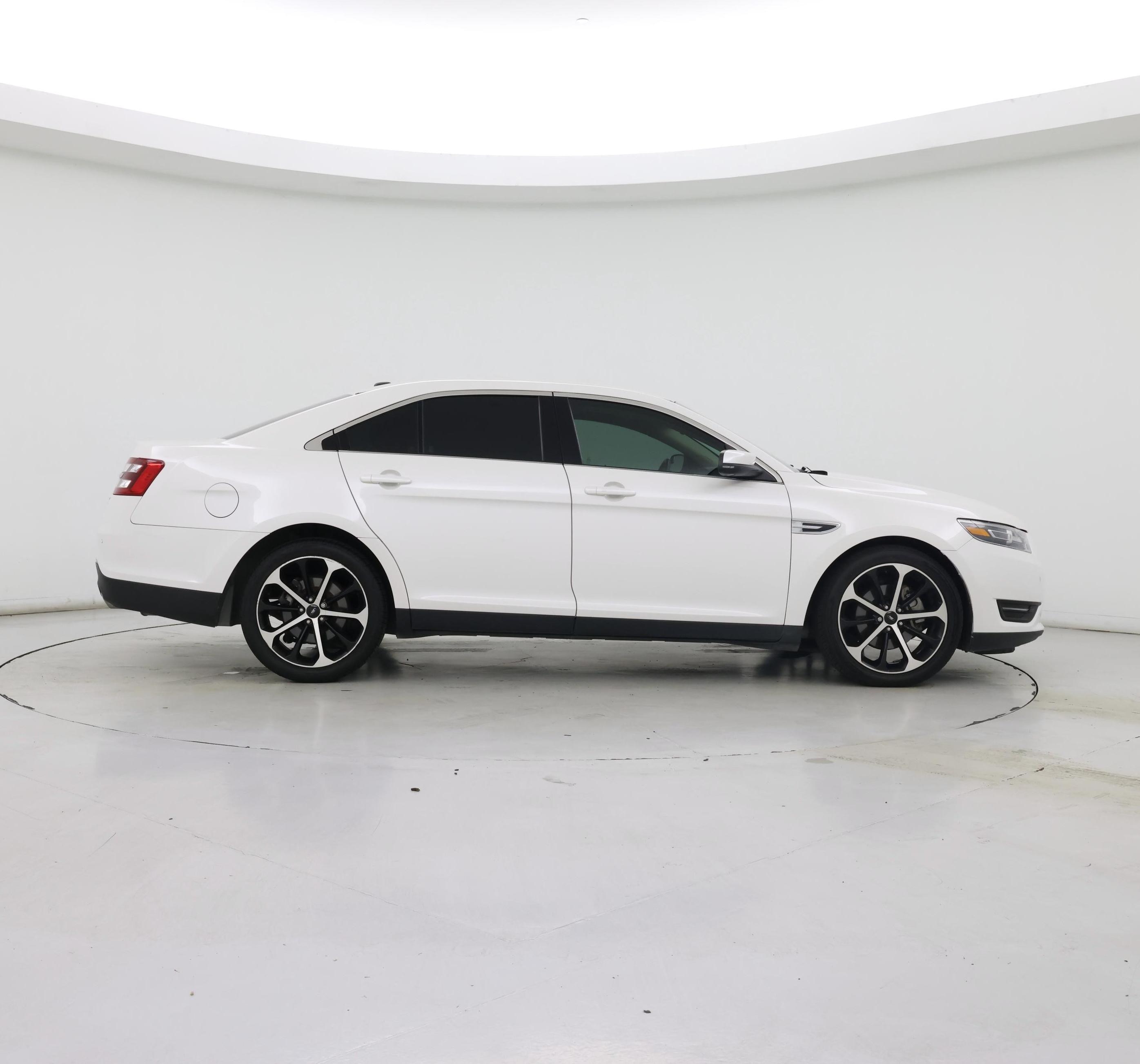 Thumbnail: 2015 Ford Taurus - 7