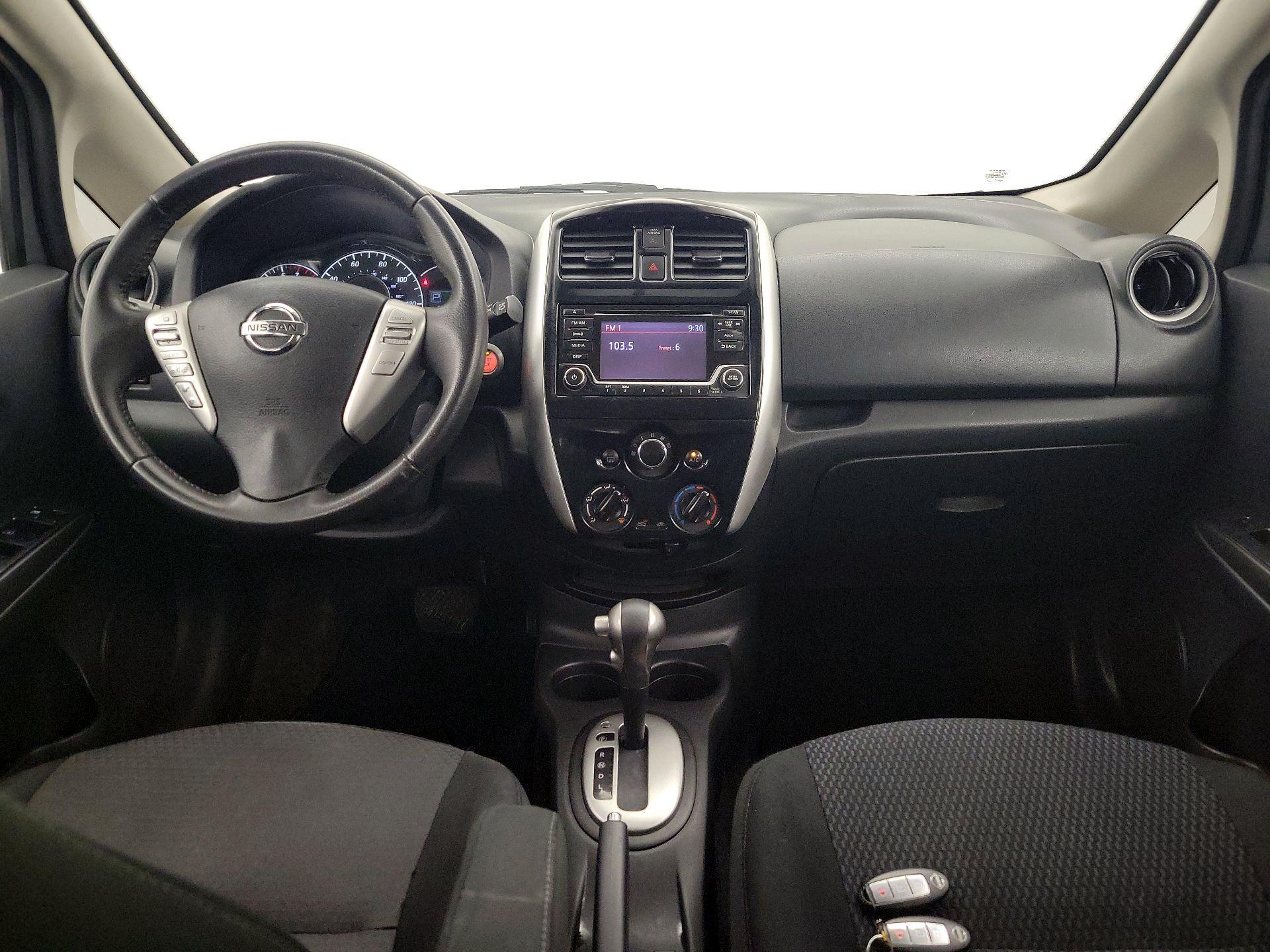Thumbnail: 2015 Nissan Versa Note - 9