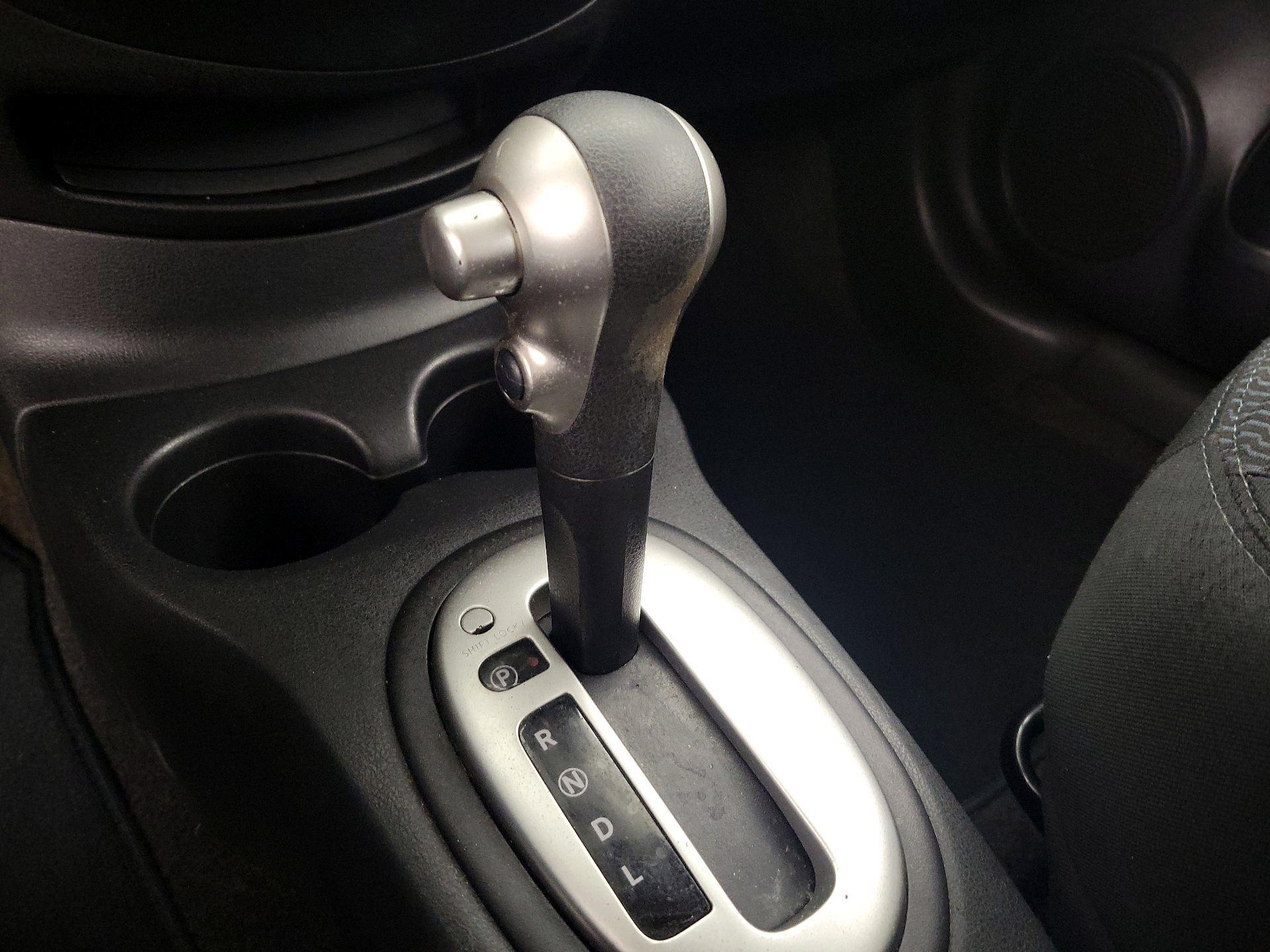 Thumbnail: 2015 Nissan Versa Note - 17