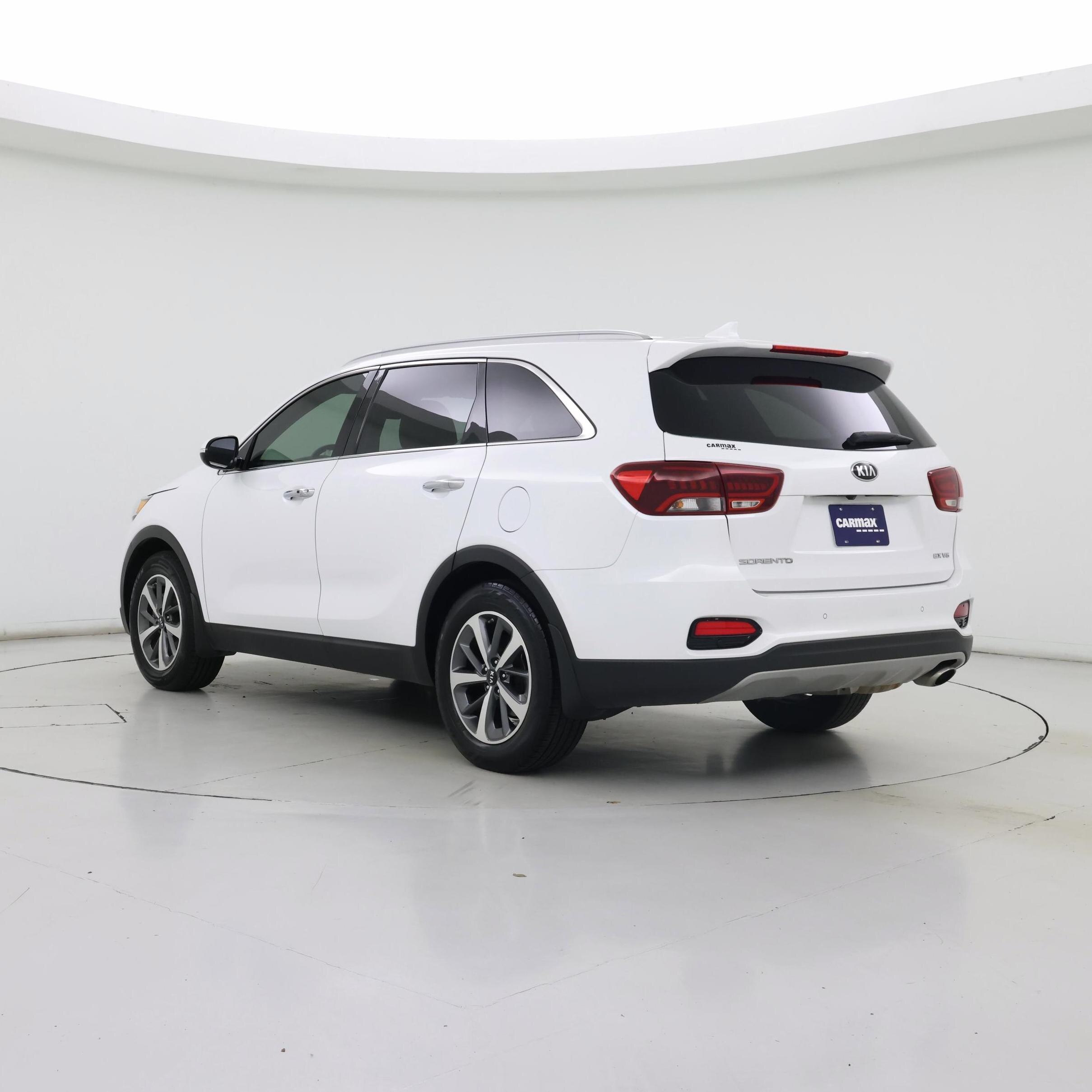 Thumbnail: 2019 Kia Sorento - 2