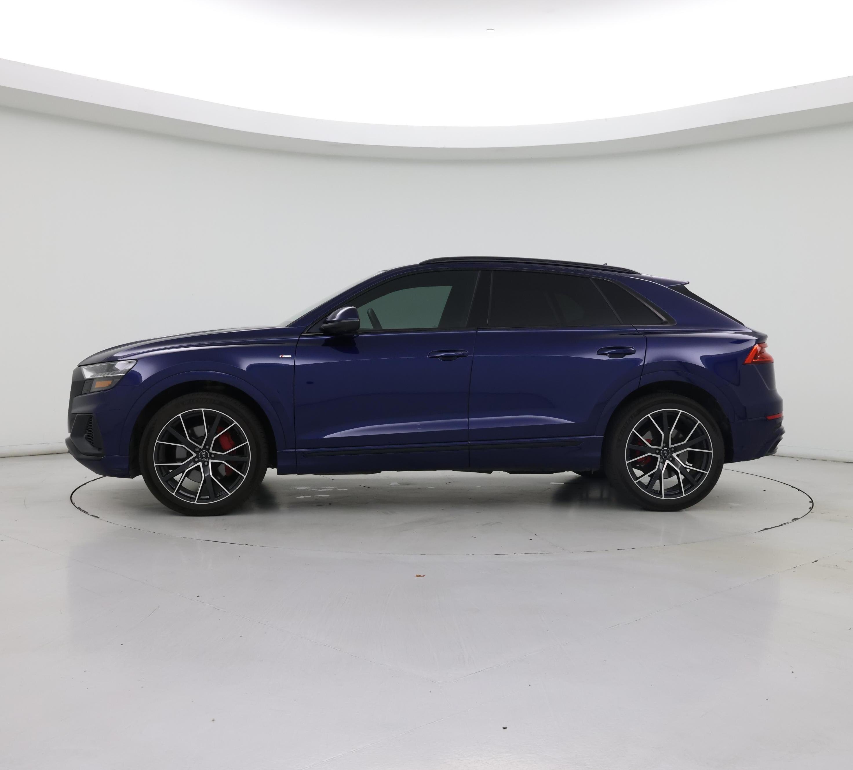 Thumbnail: 2019 Audi Q8 - 3