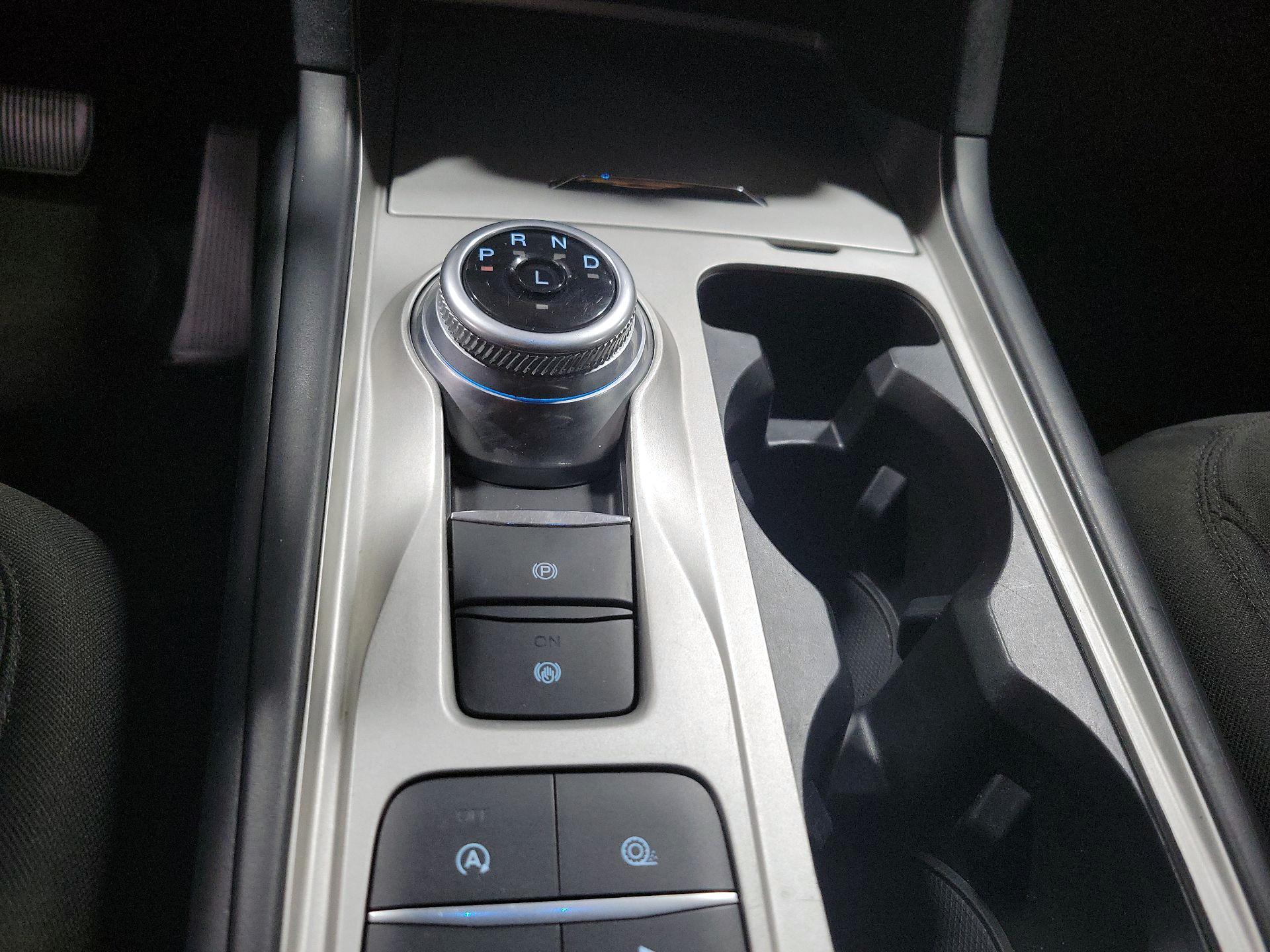 Thumbnail: 2021 Ford Explorer - 17