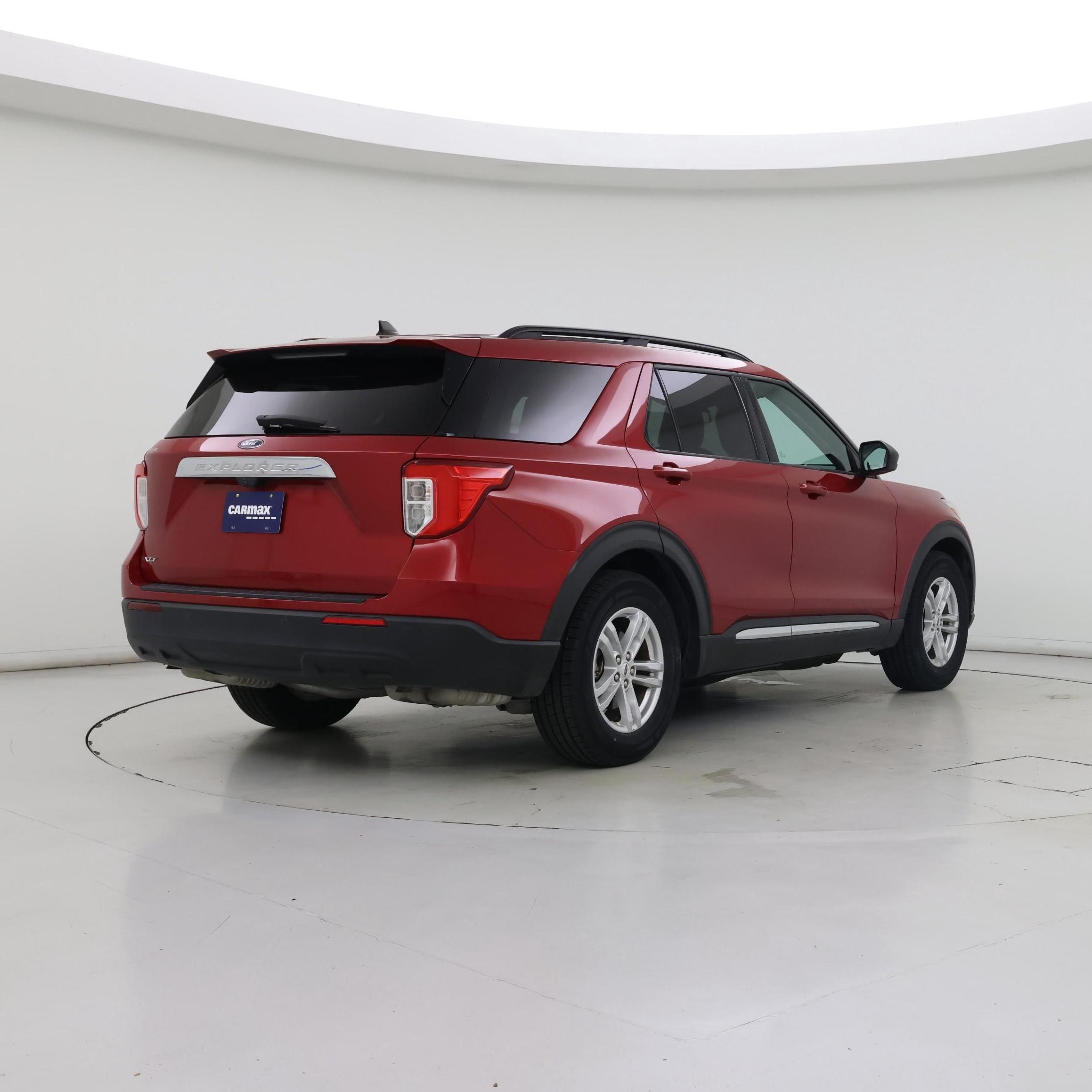 Thumbnail: 2021 Ford Explorer - 8