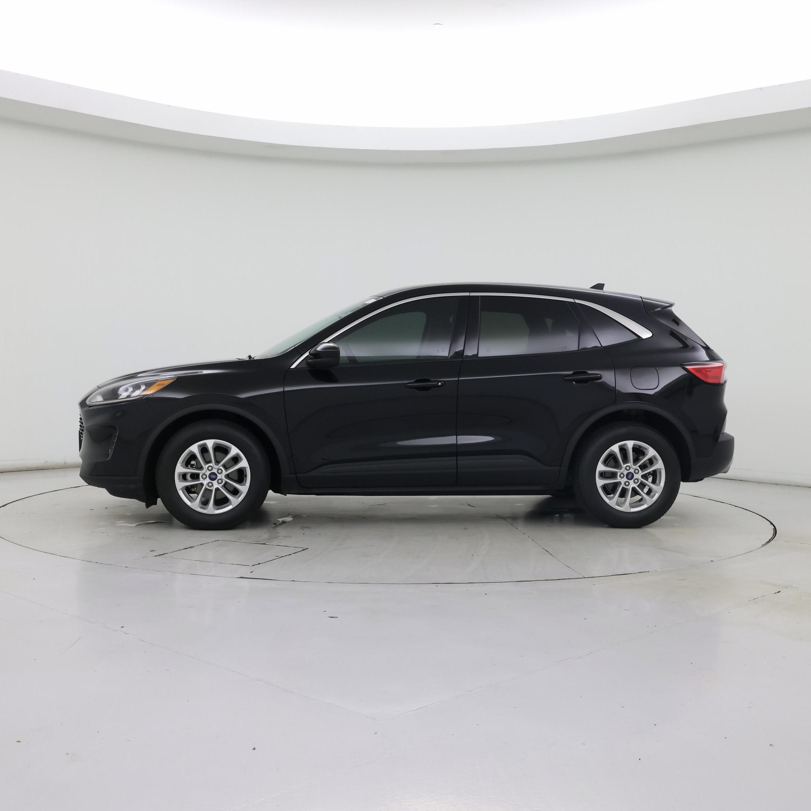 Thumbnail: 2020 Ford Escape - 3