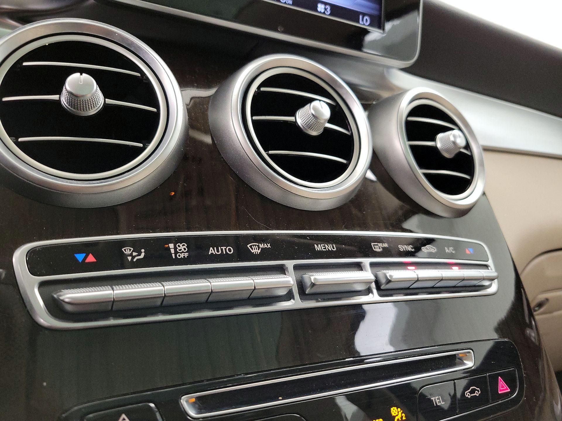 Thumbnail: 2017 Mercedes-Benz GLC - 16
