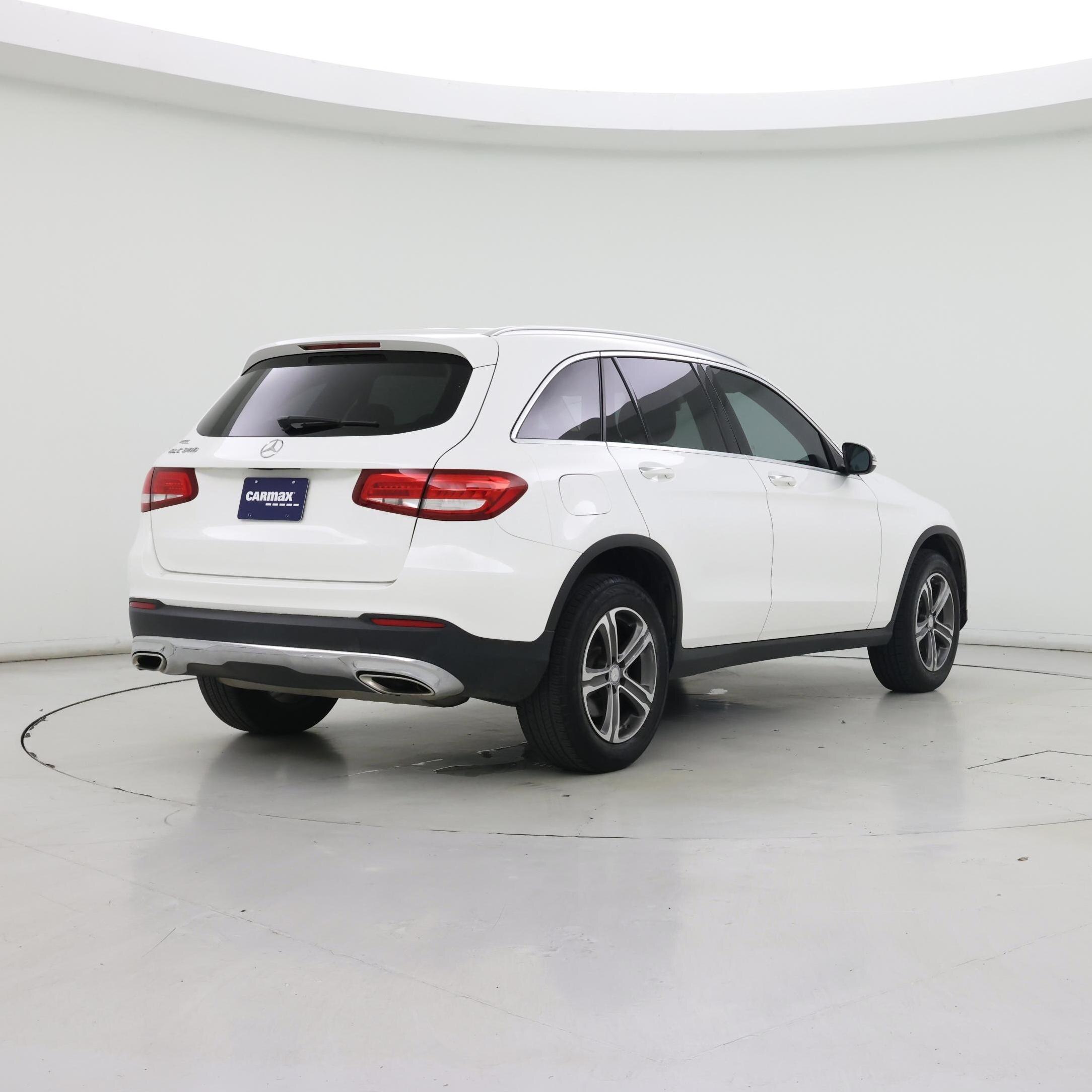 Thumbnail: 2017 Mercedes-Benz GLC - 8