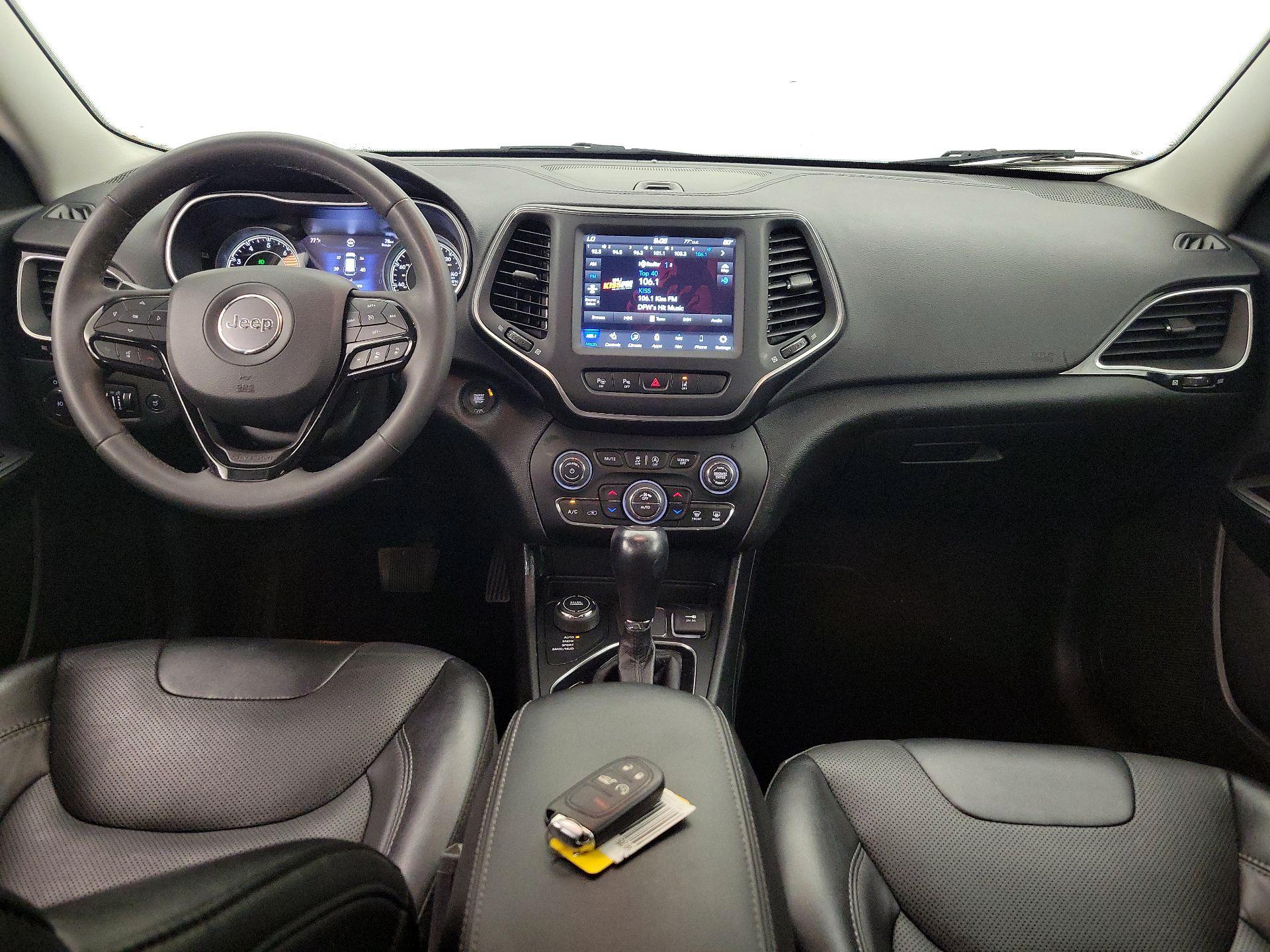 Thumbnail: 2023 Jeep Cherokee - 9