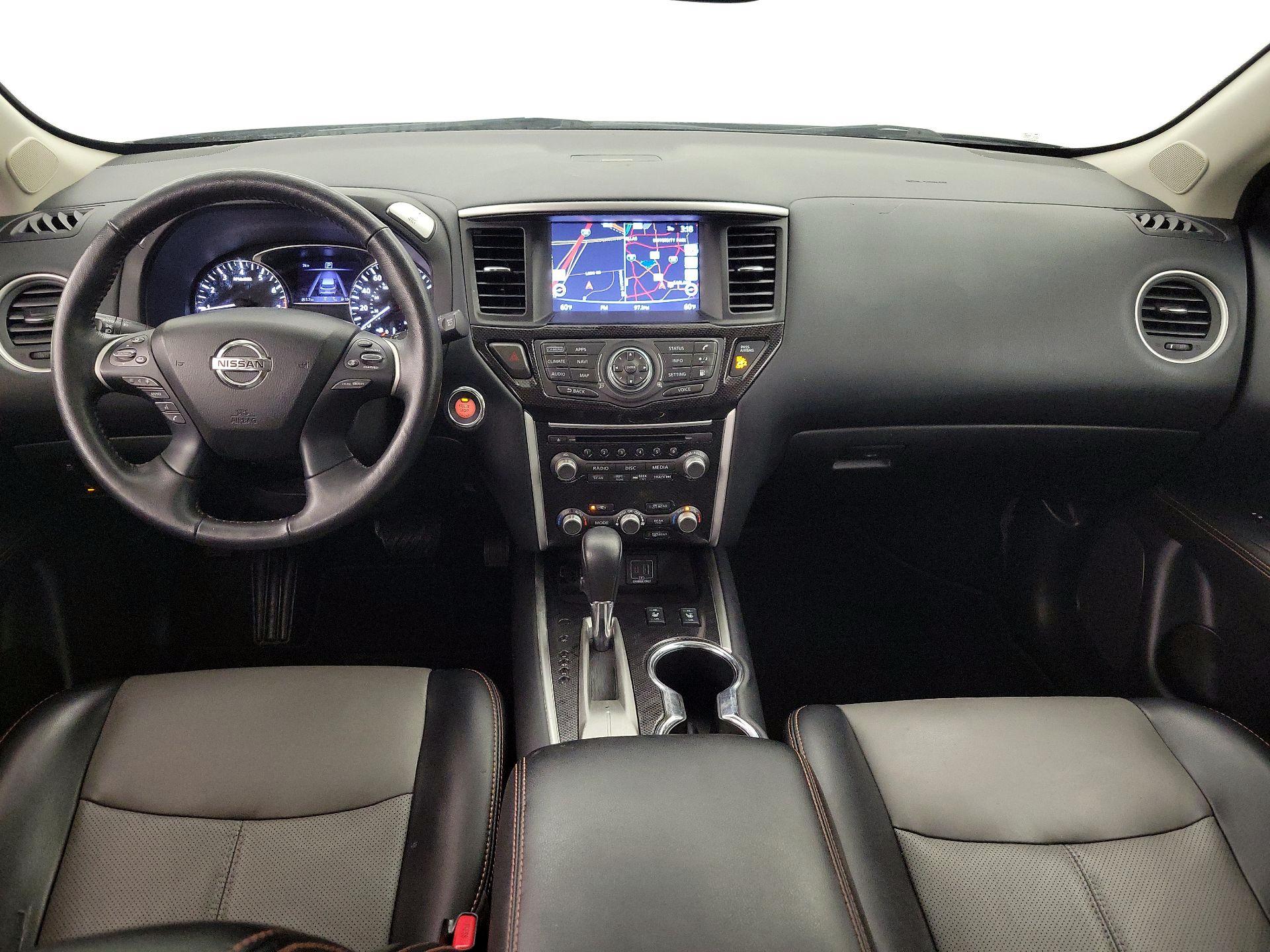 Thumbnail: 2019 Nissan Pathfinder - 9