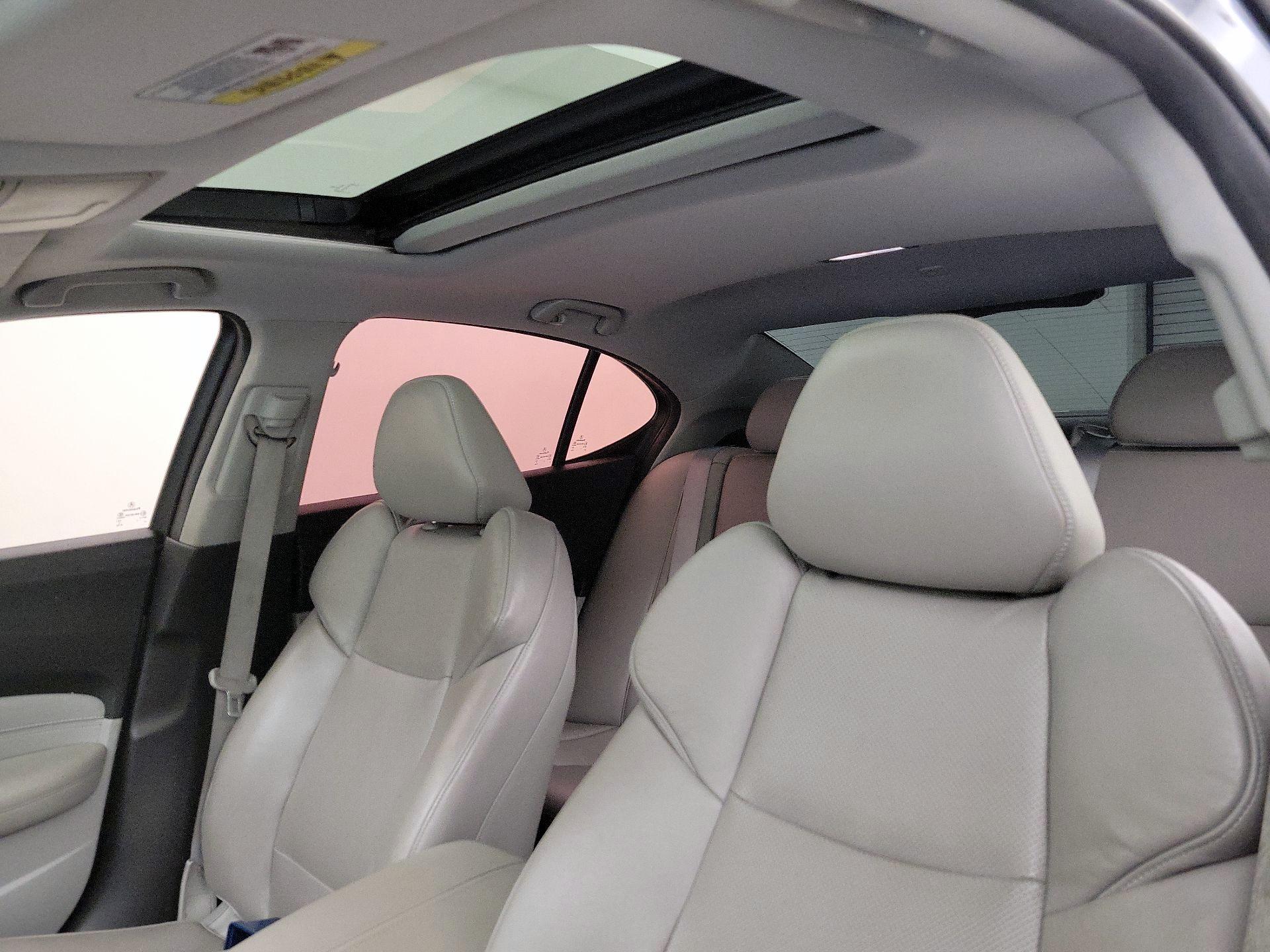 Thumbnail: 2015 Acura TLX - 19