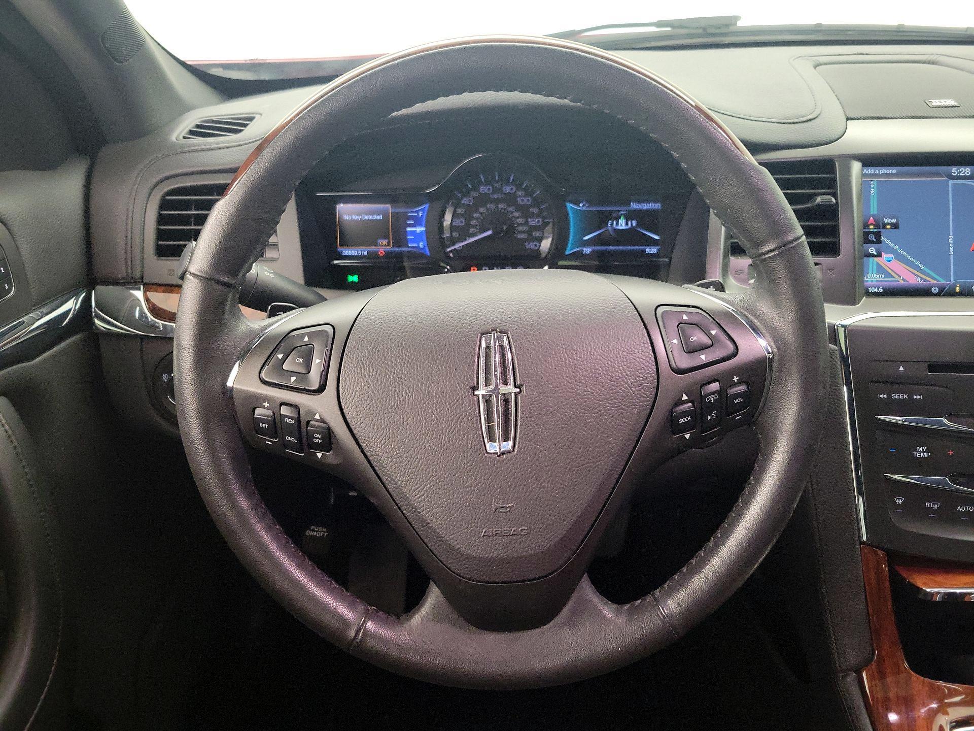 Thumbnail: 2015 Lincoln MKS - 10