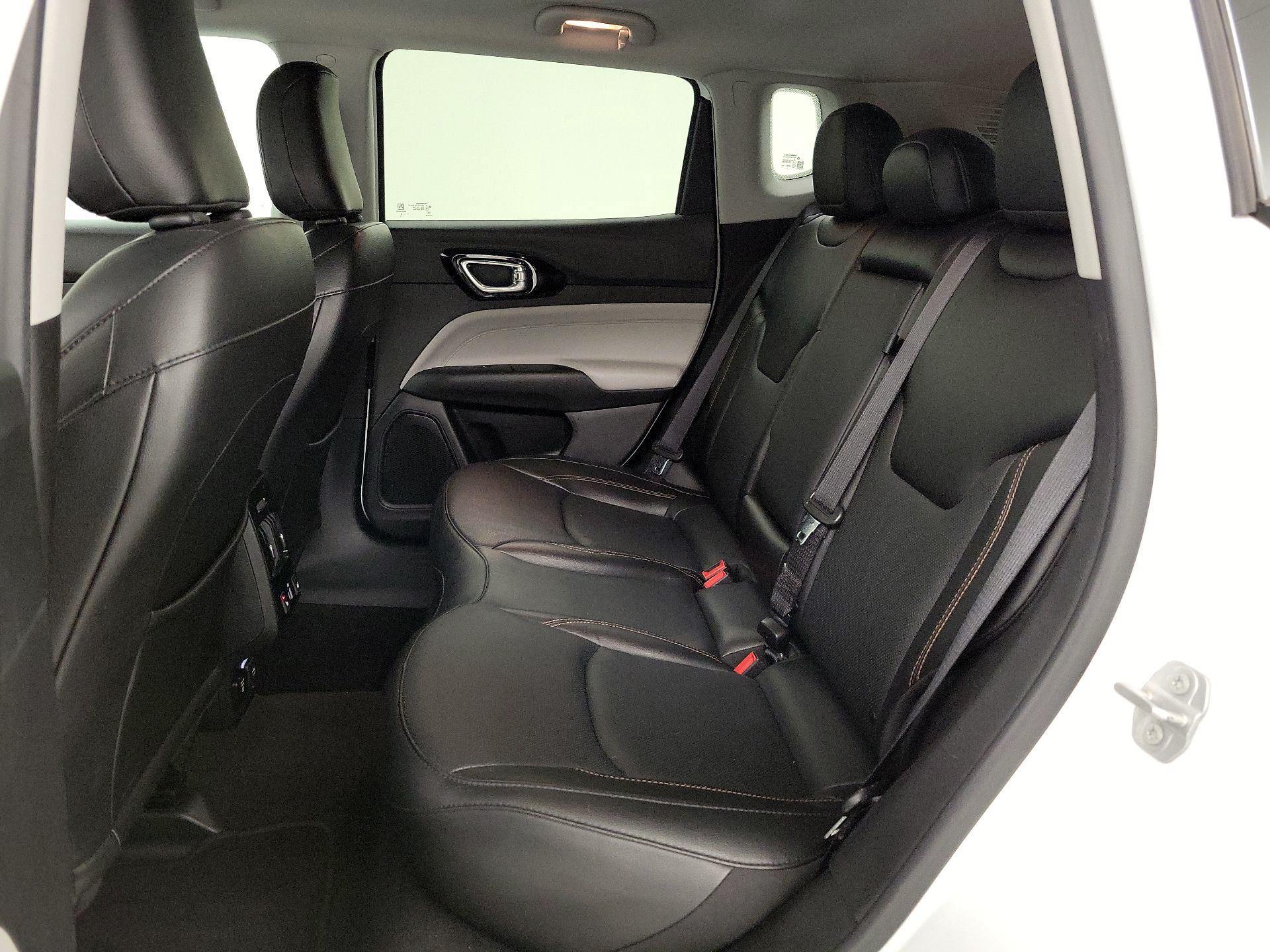 Thumbnail: 2022 Jeep Compass - 19