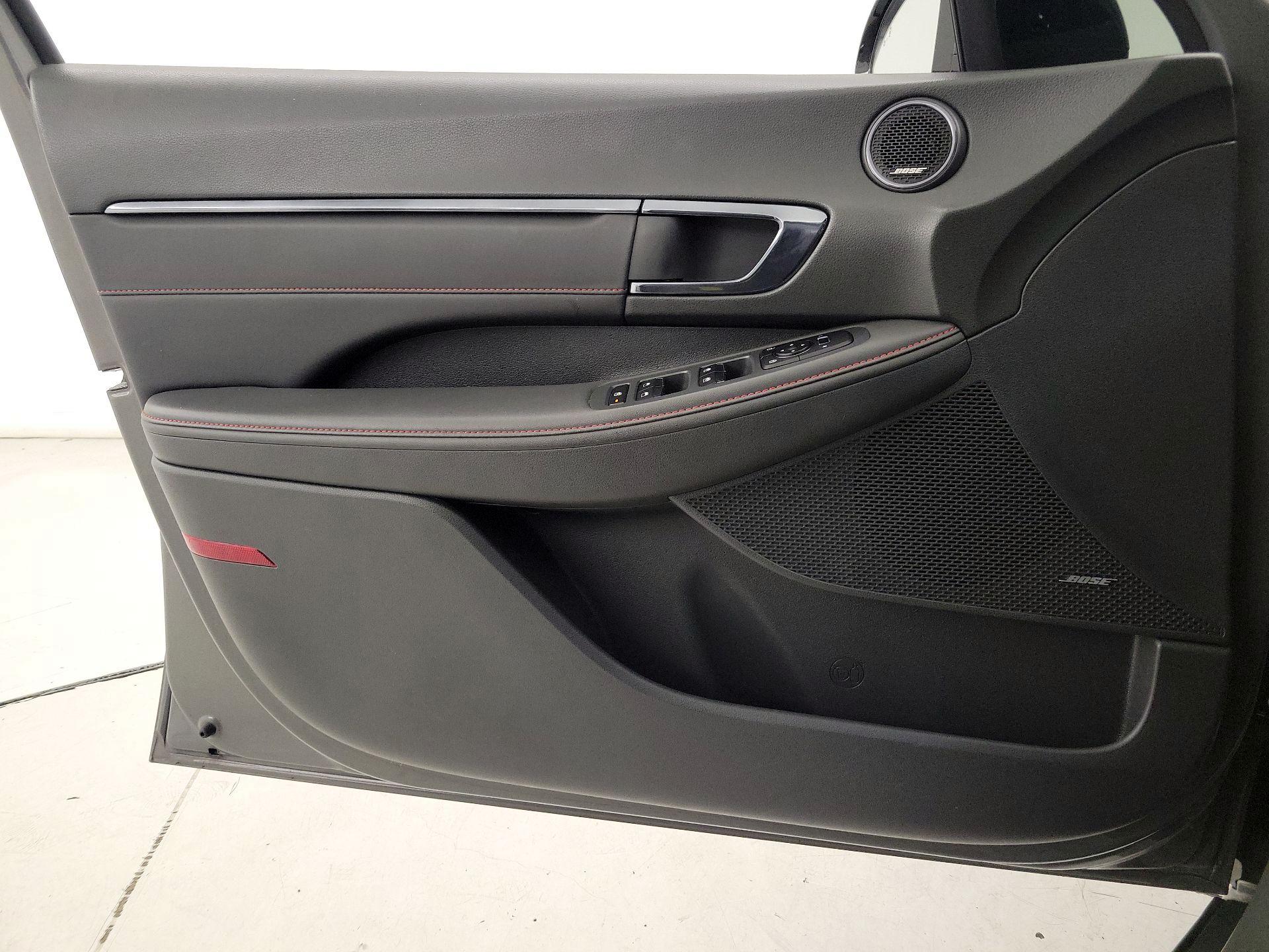 Thumbnail: 2022 Hyundai Sonata - 12