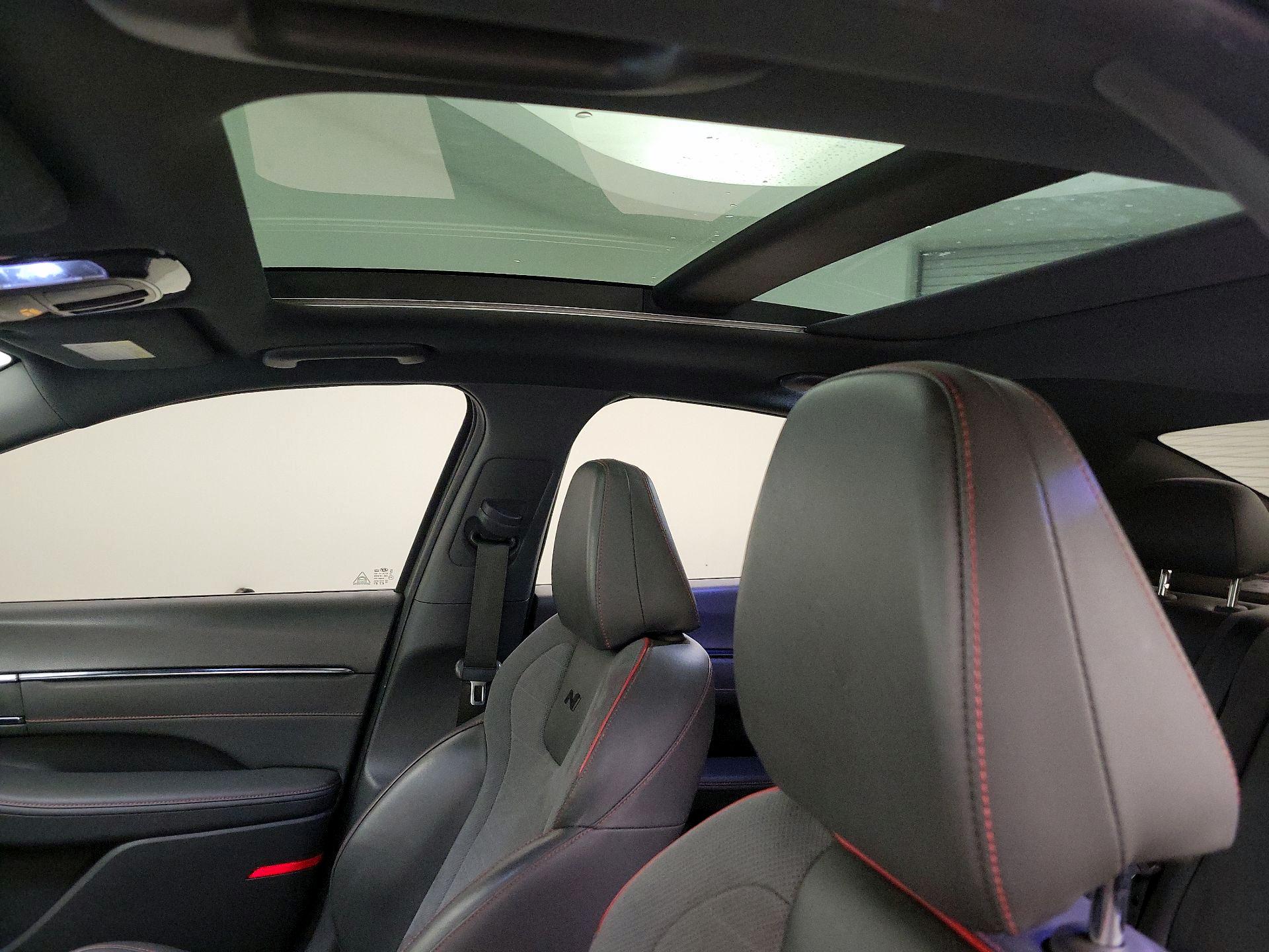 Thumbnail: 2022 Hyundai Sonata - 18