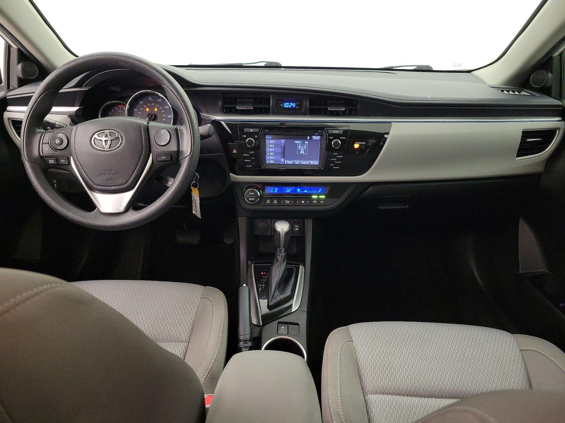 Thumbnail: 2016 Toyota Corolla - 9