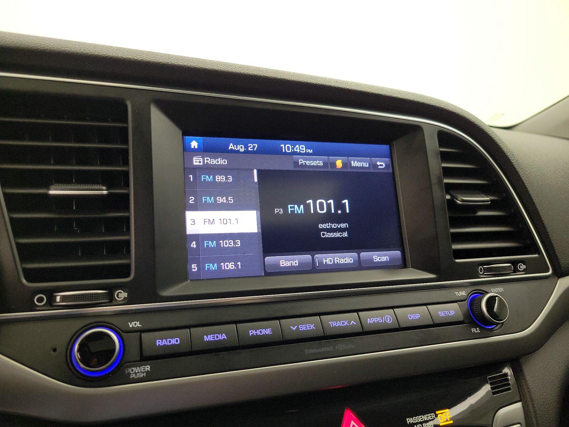 Thumbnail: 2018 Hyundai Elantra - 15