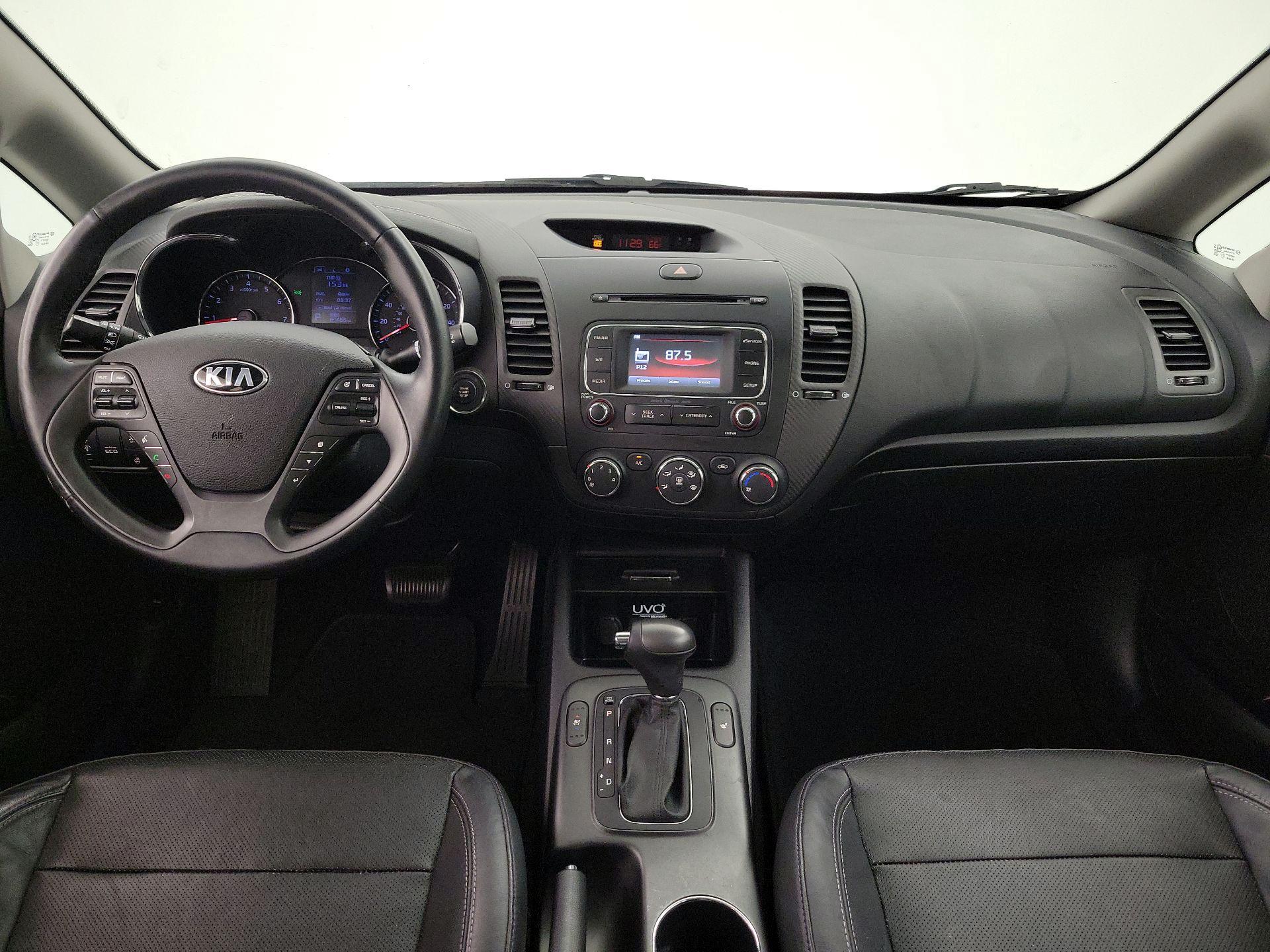 Thumbnail: 2015 Kia Forte - 9