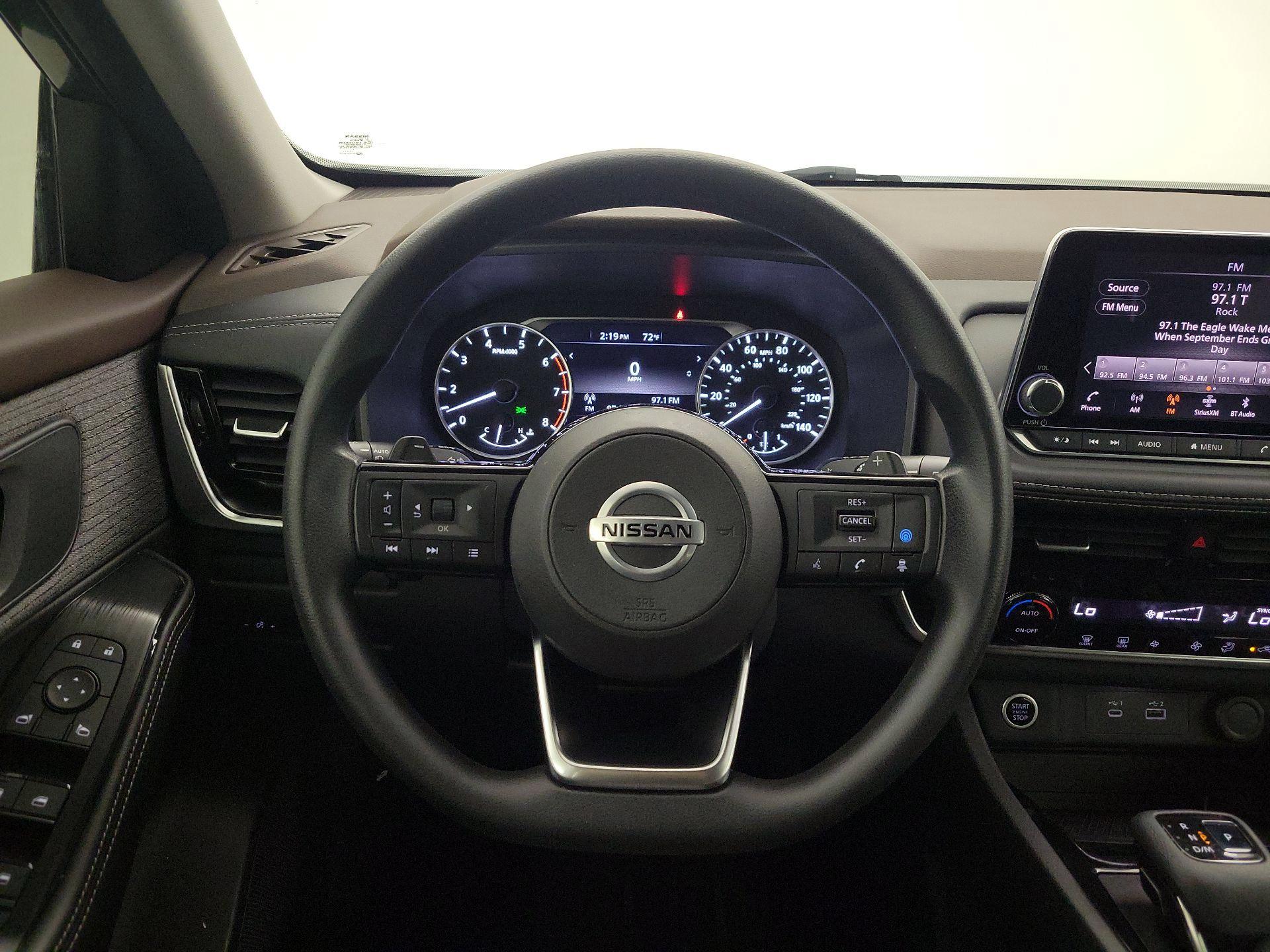 Thumbnail: 2021 Nissan Rogue - 10