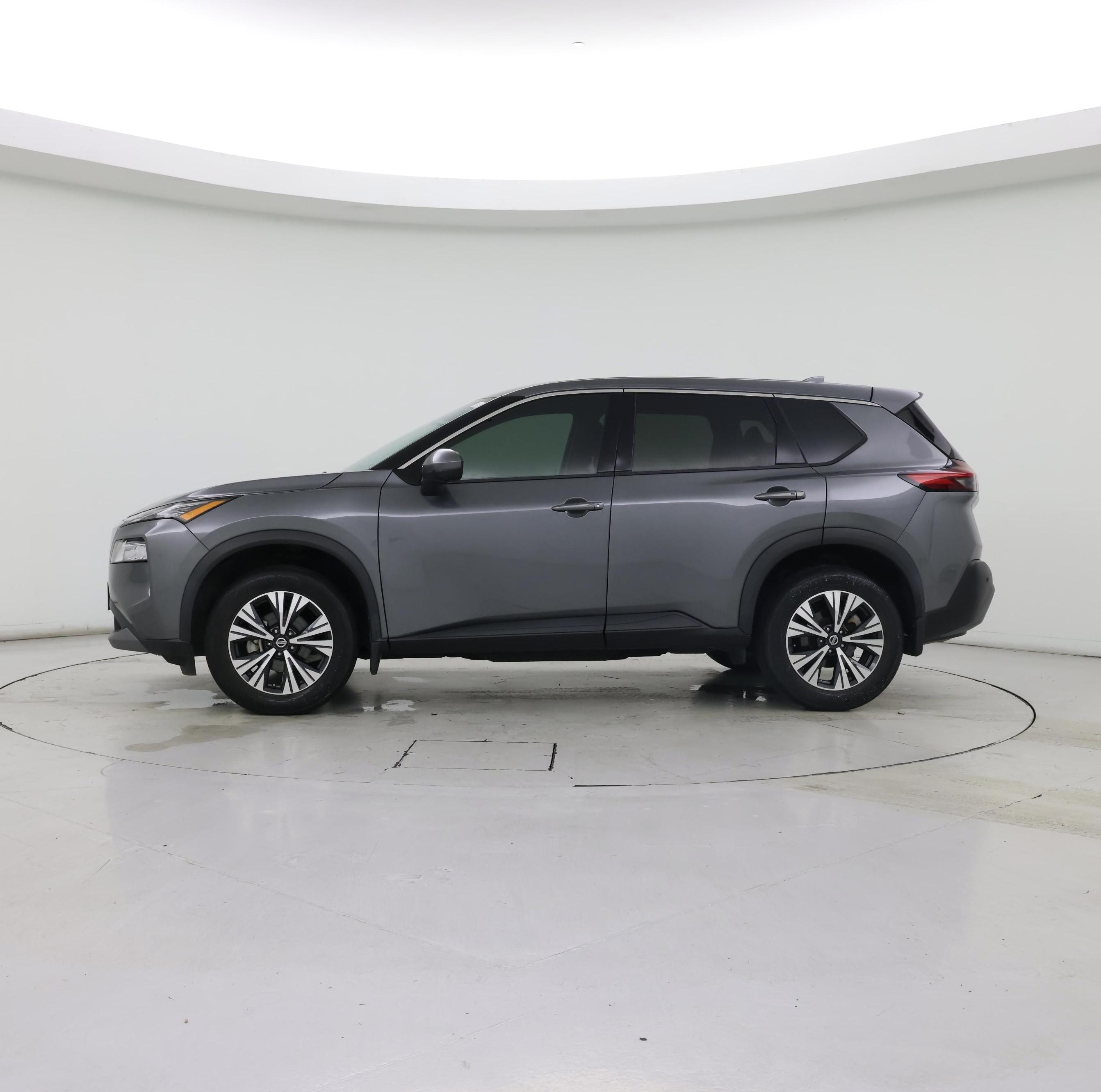 Thumbnail: 2021 Nissan Rogue - 3