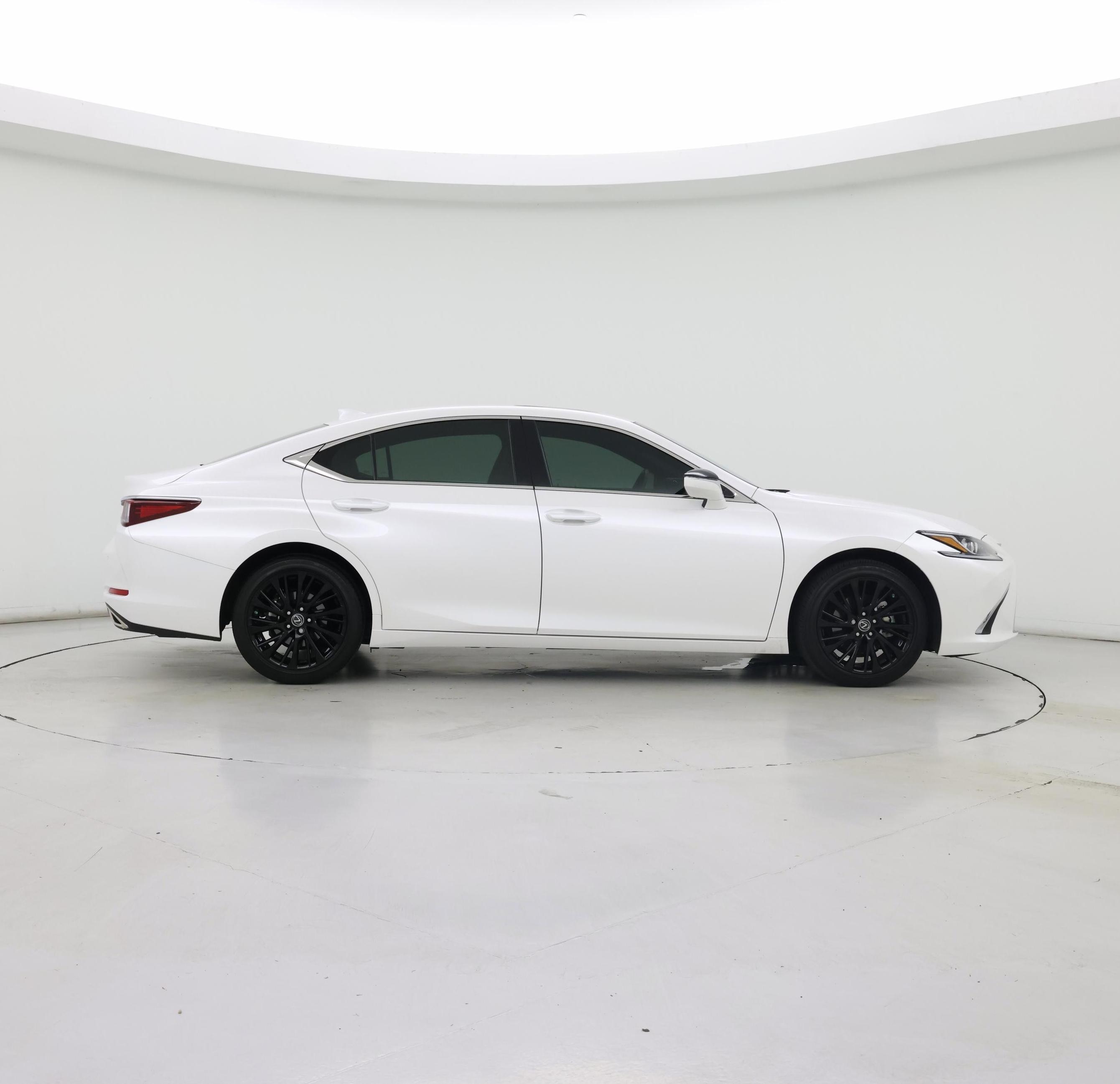 Thumbnail: 2019 Lexus ES - 7
