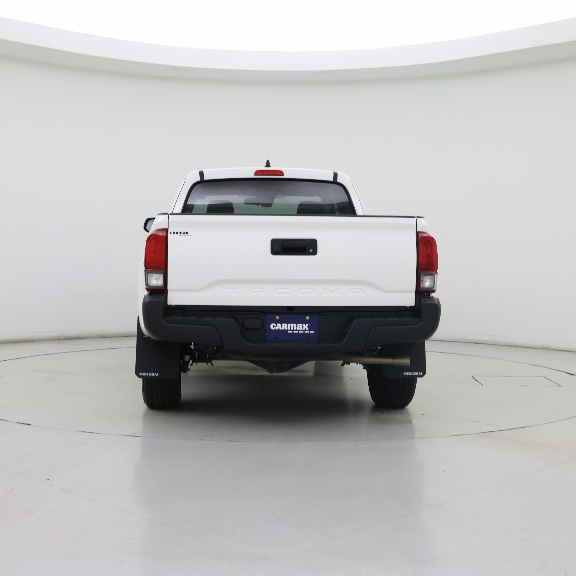 Thumbnail: 2023 Toyota Tacoma - 6