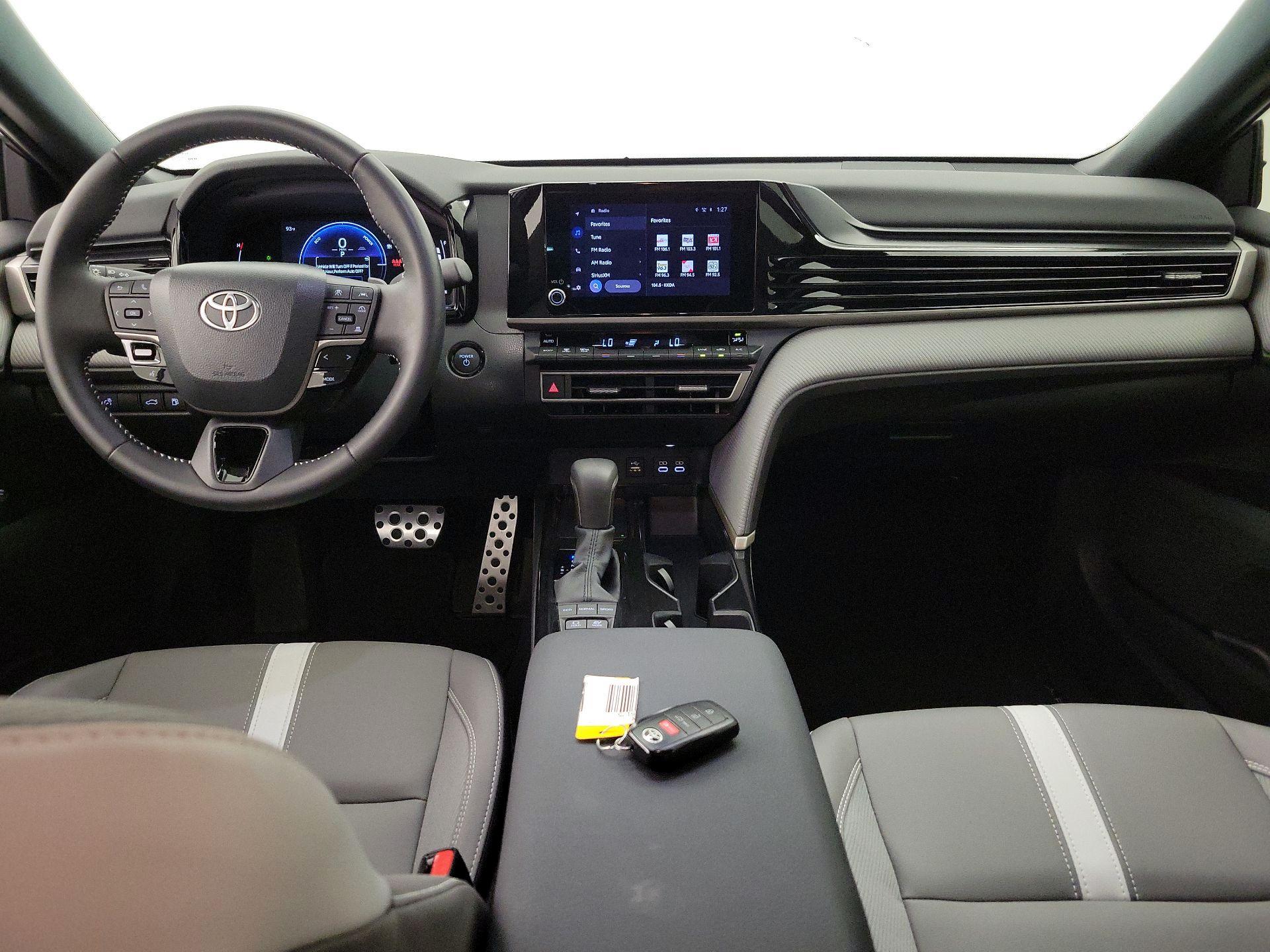 Thumbnail: 2025 Toyota Camry - 9