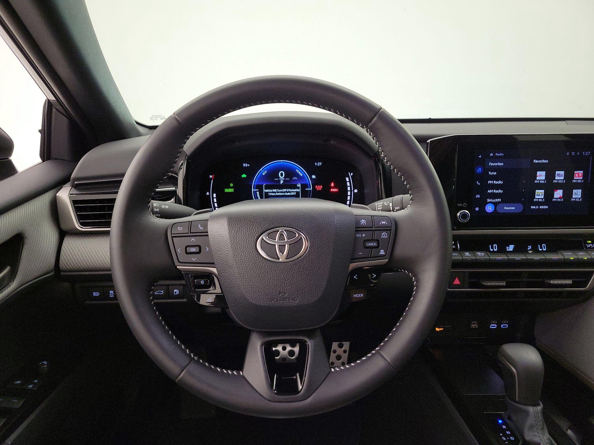 Thumbnail: 2025 Toyota Camry - 10