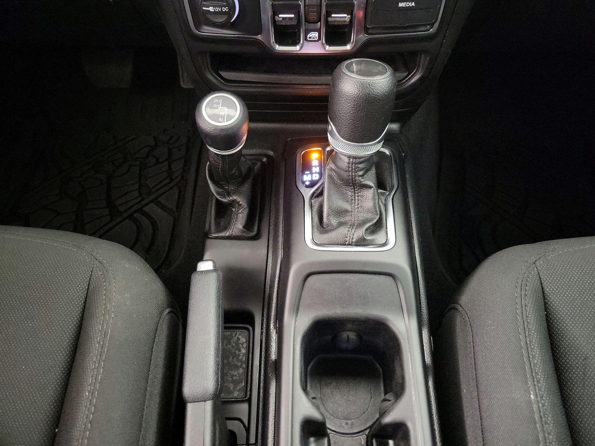 Thumbnail: 2023 Jeep Wrangler - 17