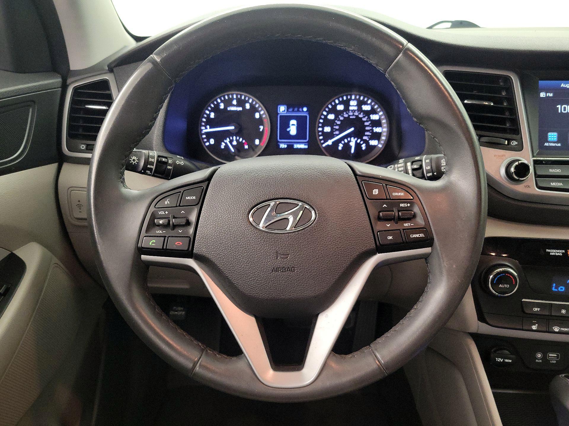 Thumbnail: 2018 Hyundai Tucson - 10