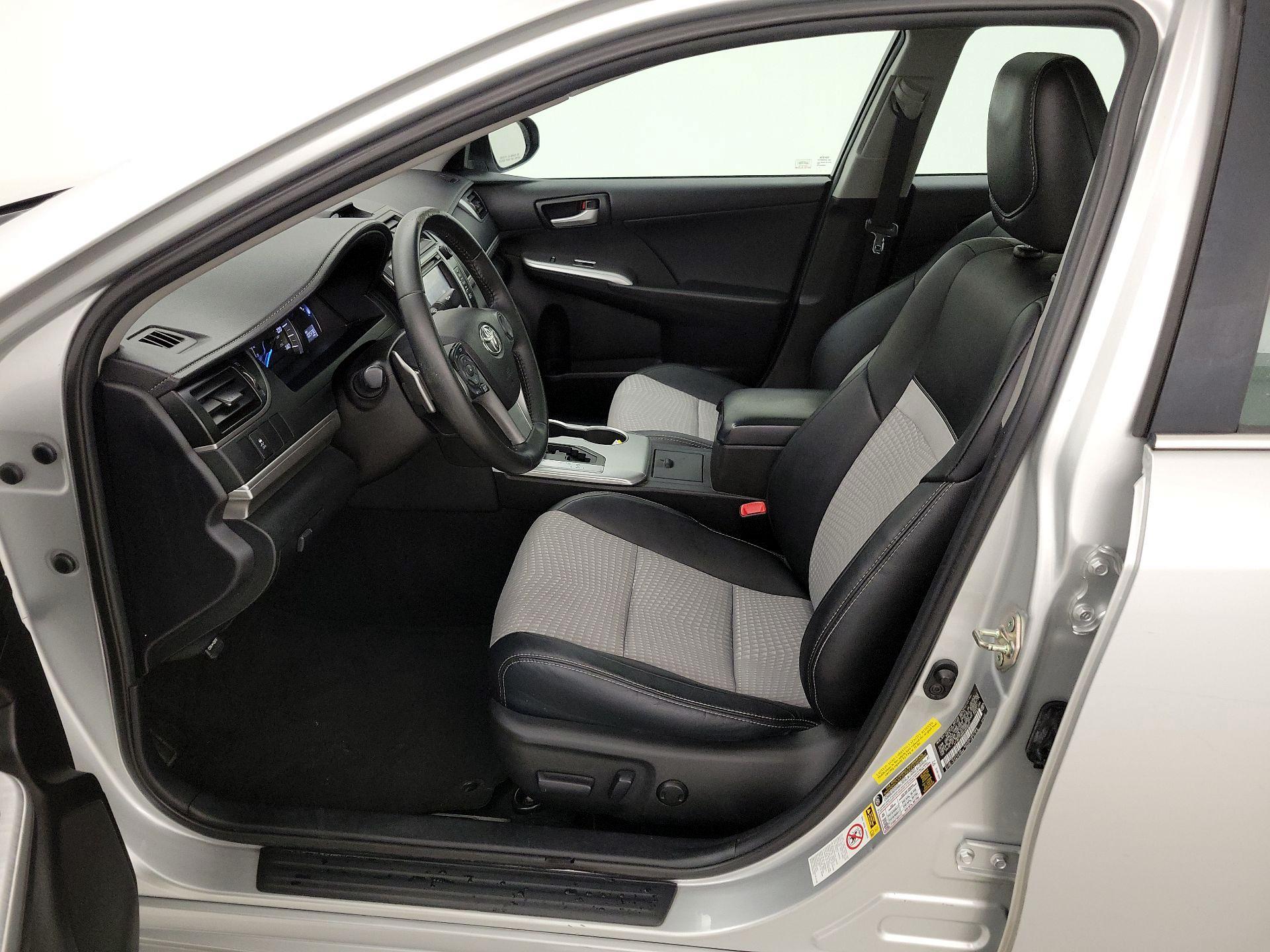 Thumbnail: 2014 Toyota Camry - 11