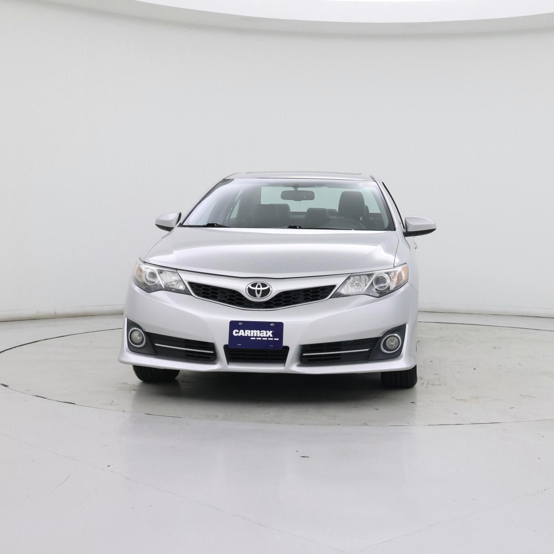 Thumbnail: 2014 Toyota Camry - 5