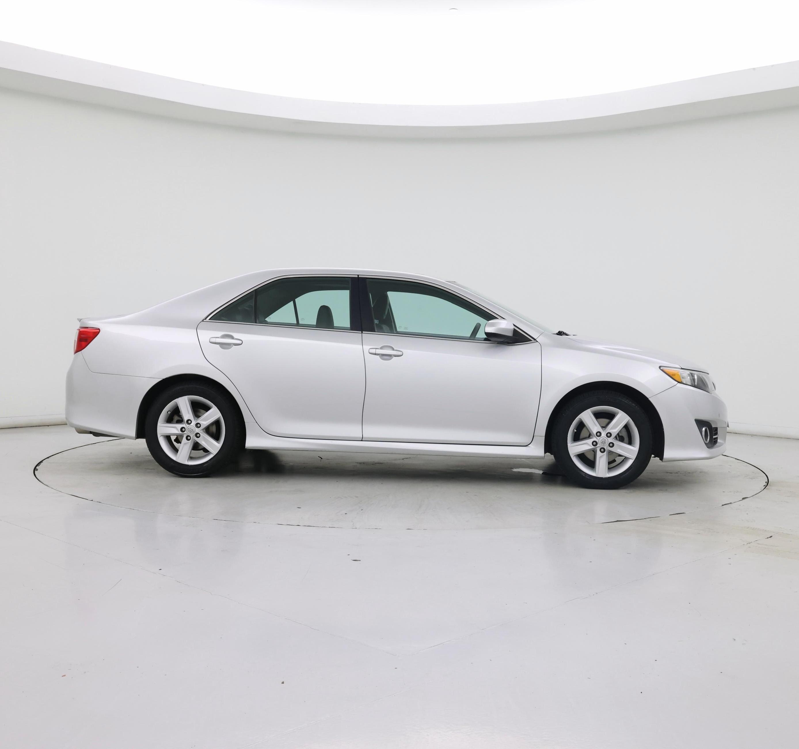 Thumbnail: 2014 Toyota Camry - 7