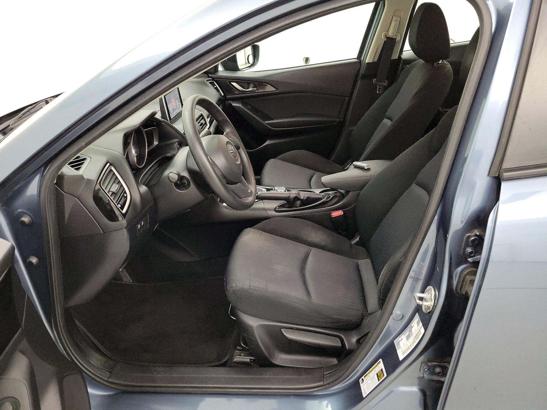 Thumbnail: 2016 Mazda Mazda3 - 11