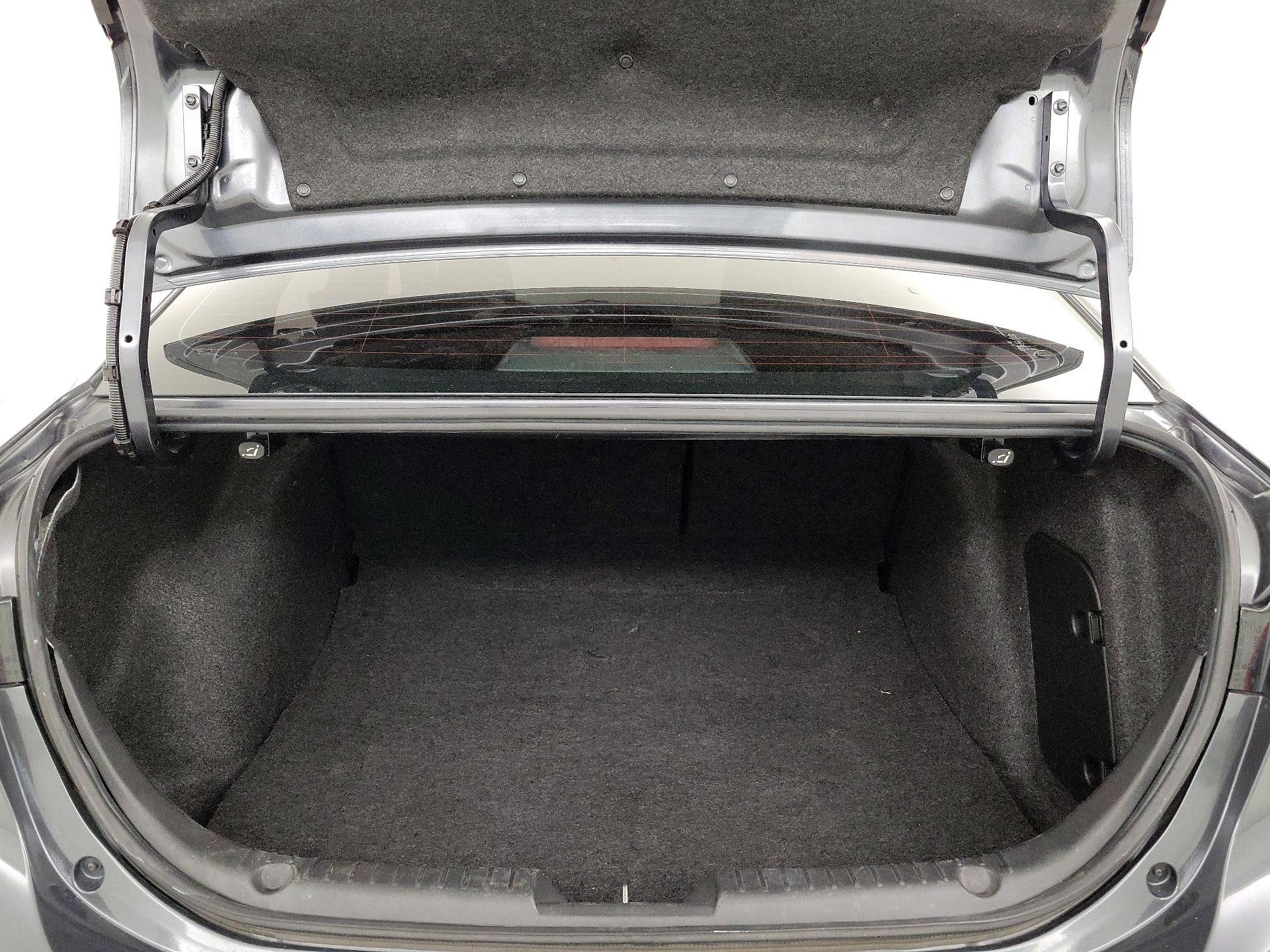 Thumbnail: 2014 Mazda Mazda3 - 18