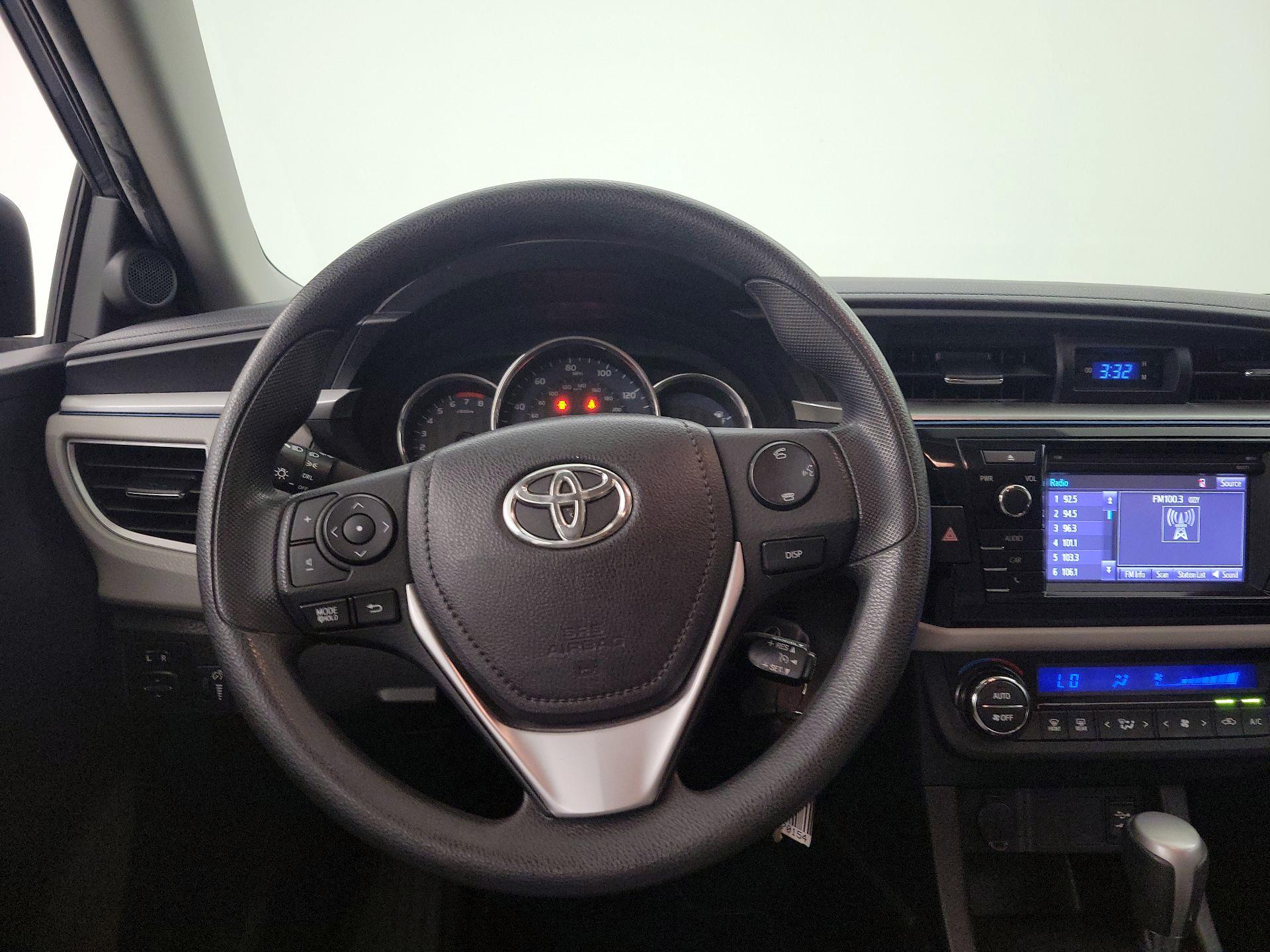 Thumbnail: 2016 Toyota Corolla - 10