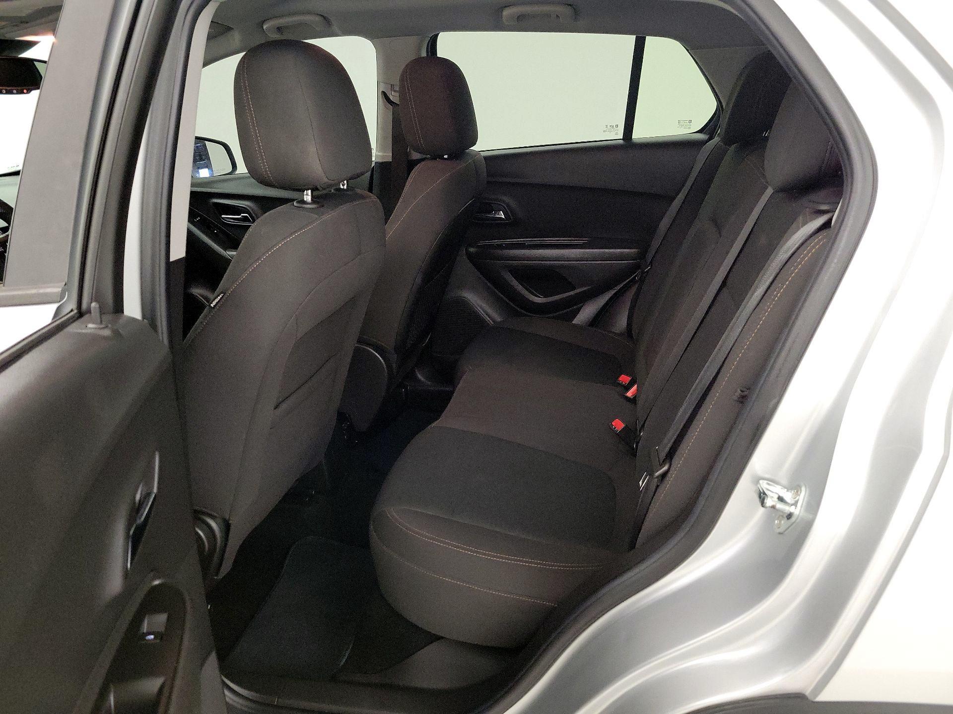 Thumbnail: 2020 Chevrolet Trax - 19