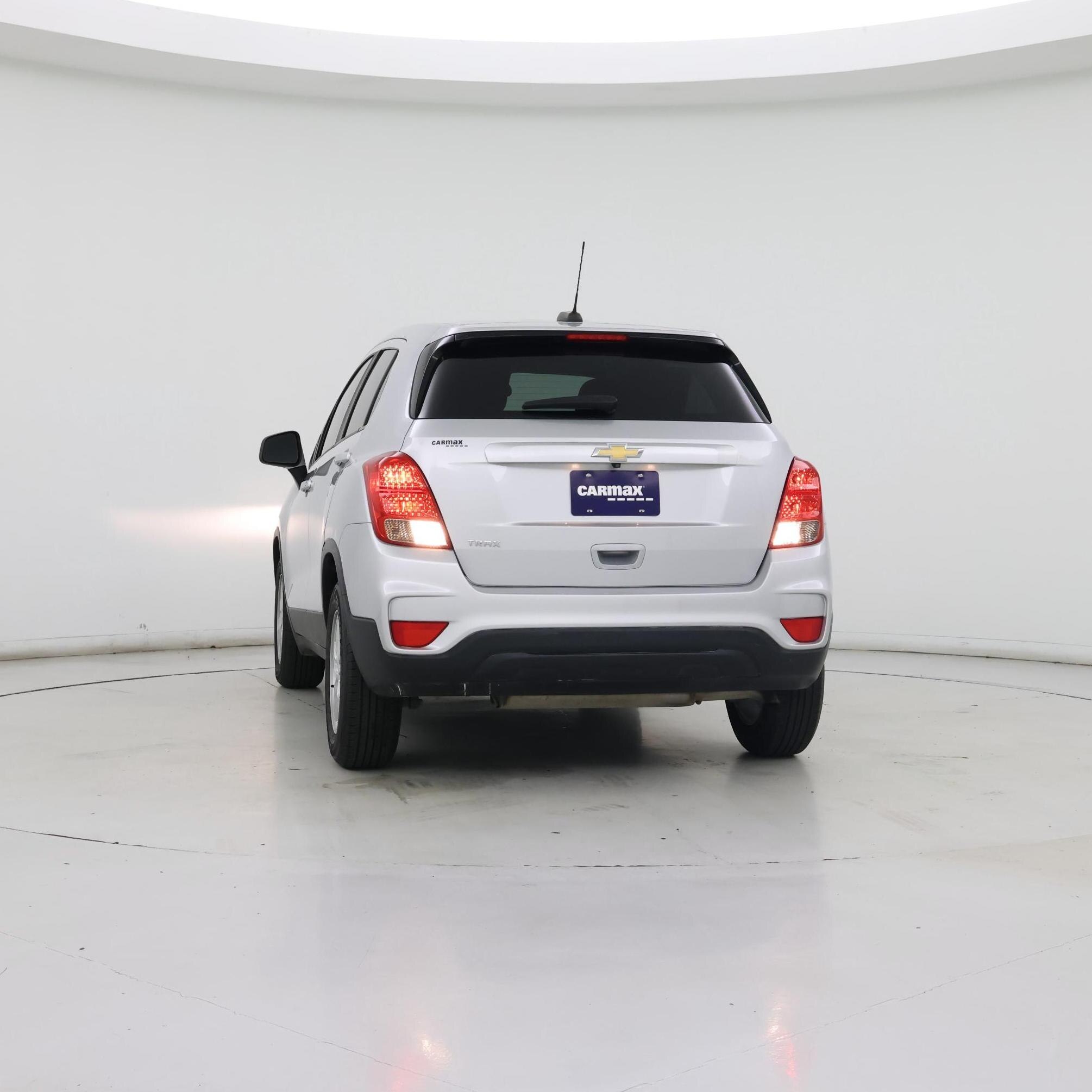 Thumbnail: 2020 Chevrolet Trax - 6