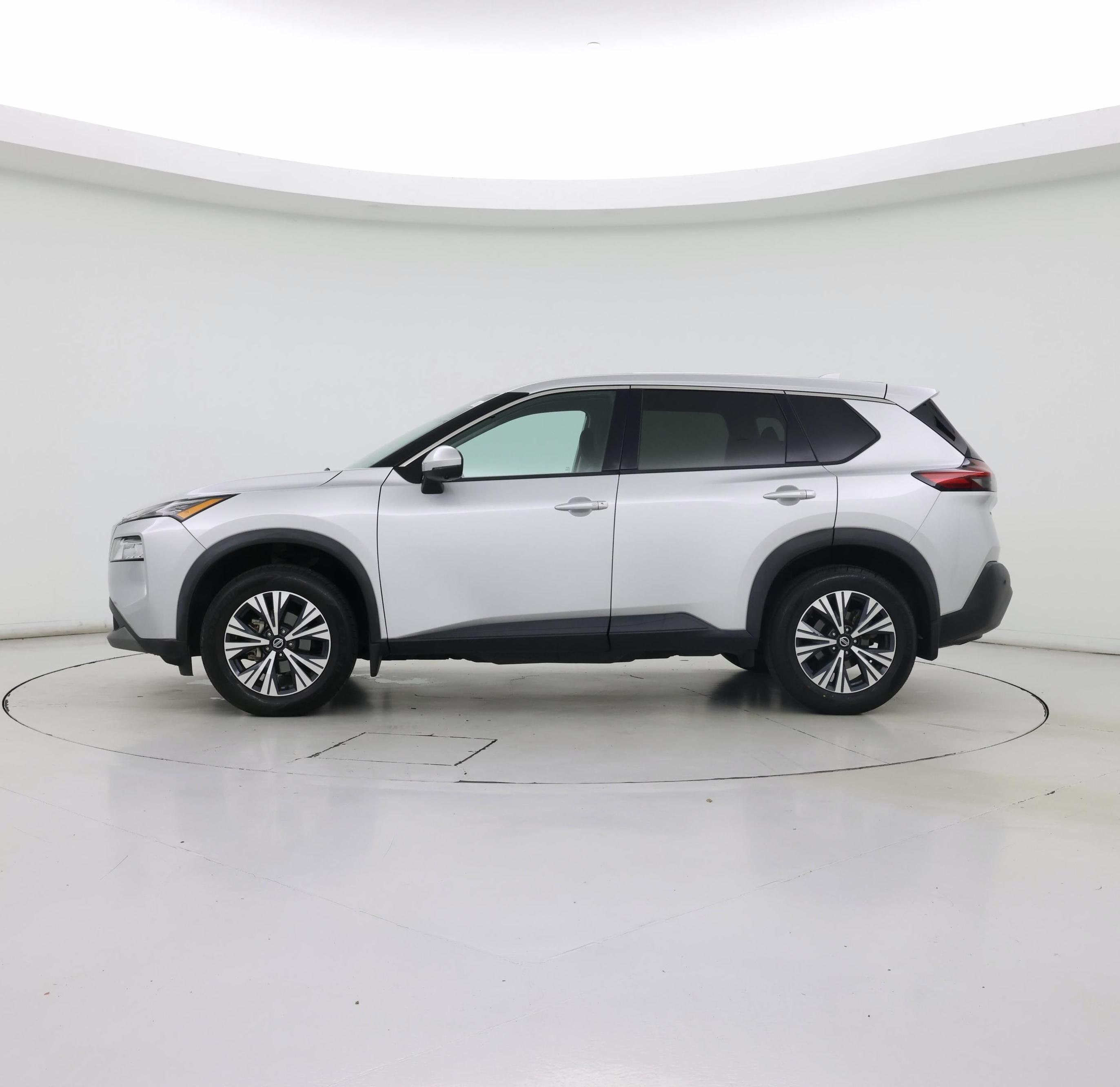 Thumbnail: 2021 Nissan Rogue - 3