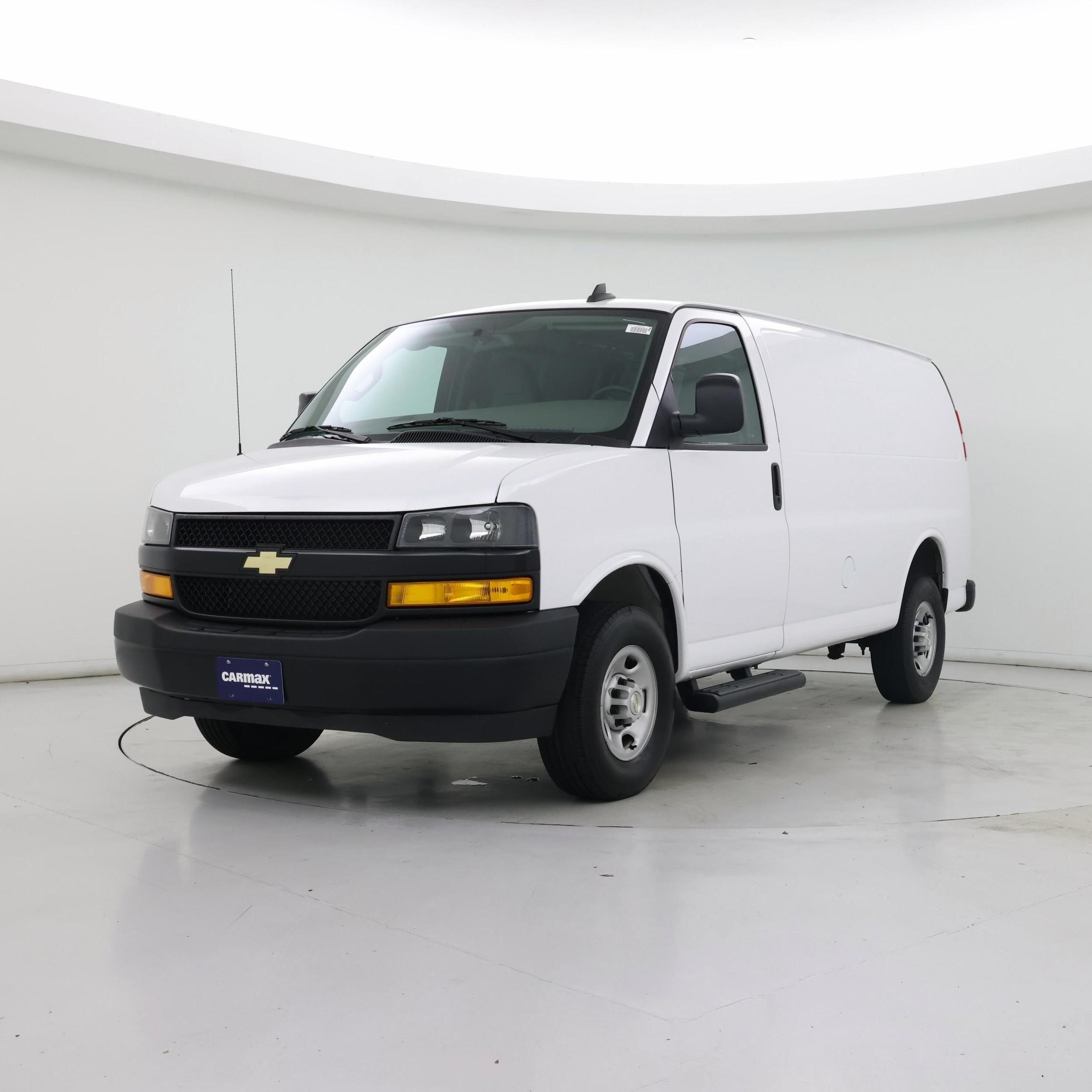 Thumbnail: 2023 Chevrolet Express - 4