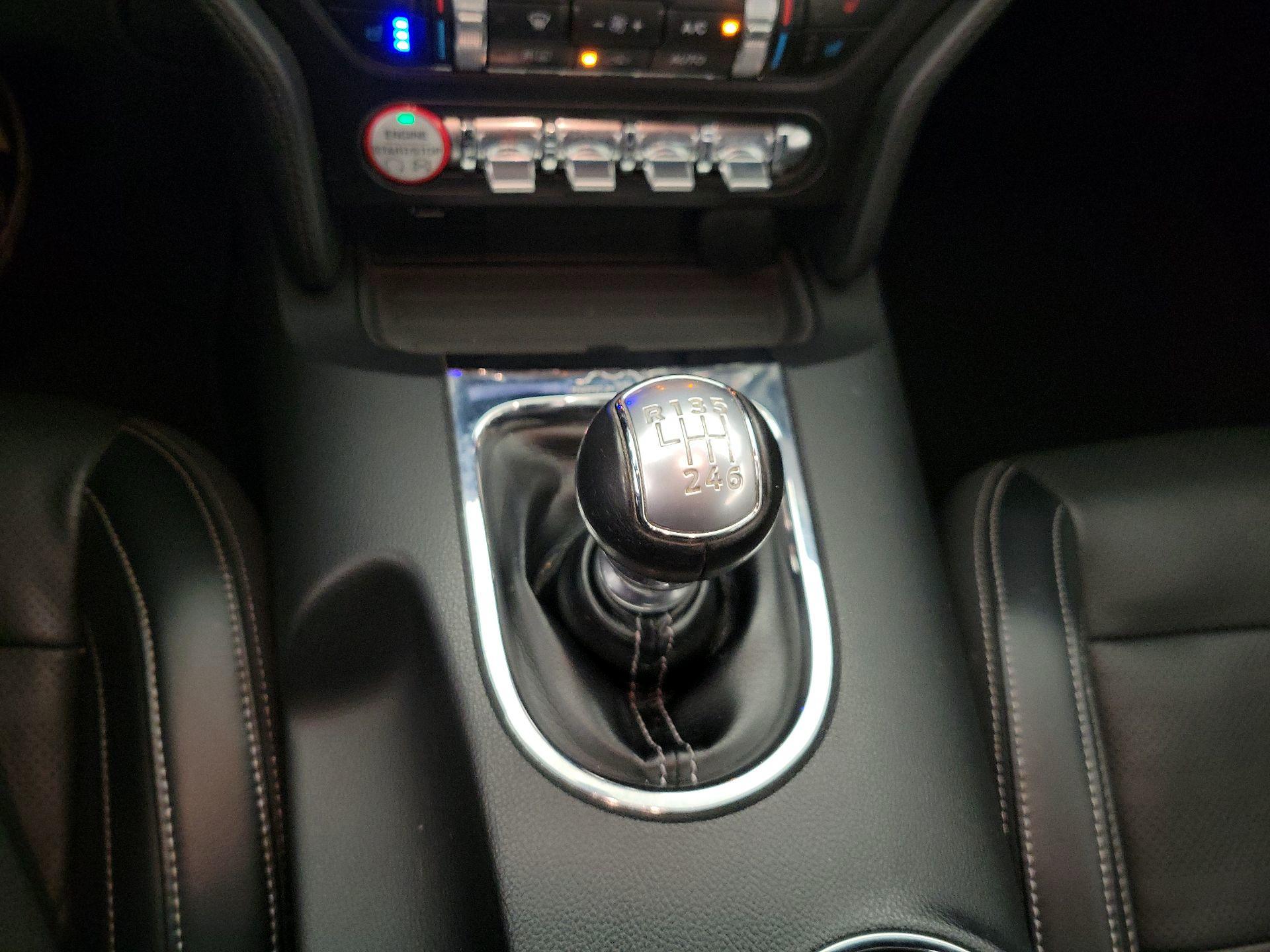 Thumbnail: 2015 Ford Mustang - 17