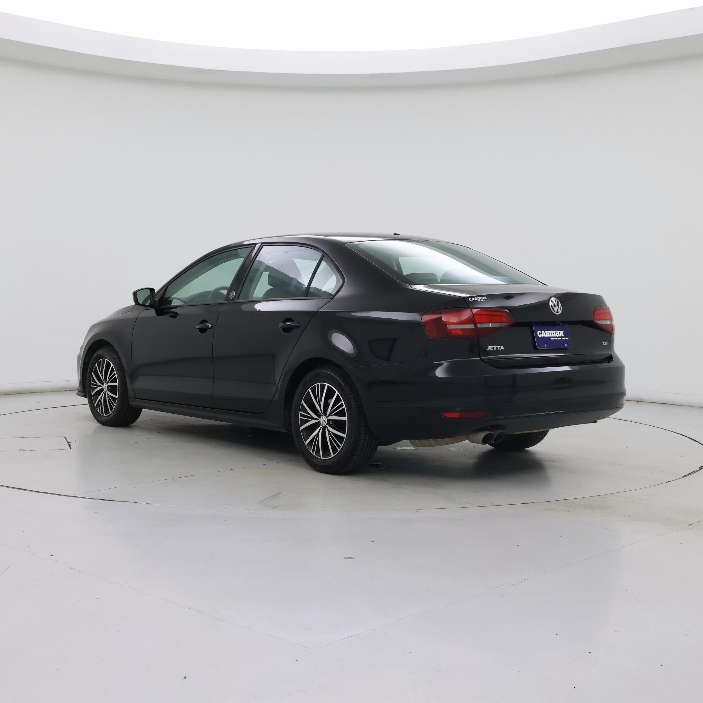 Thumbnail: 2018 Volkswagen Jetta - 2
