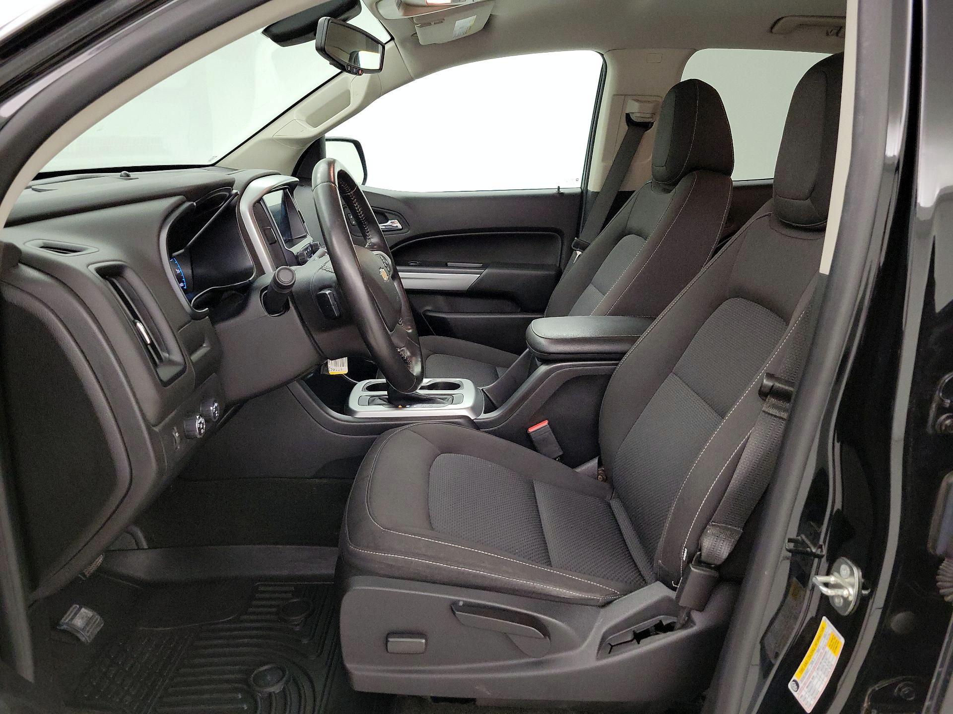 Thumbnail: 2018 Chevrolet Colorado - 11