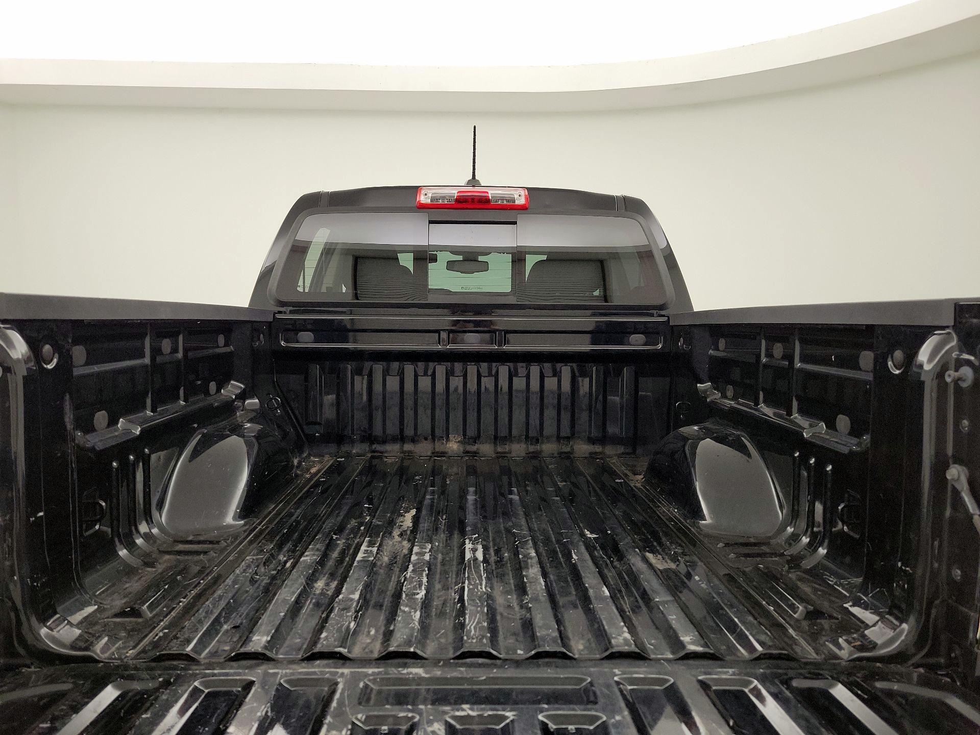 Thumbnail: 2018 Chevrolet Colorado - 18