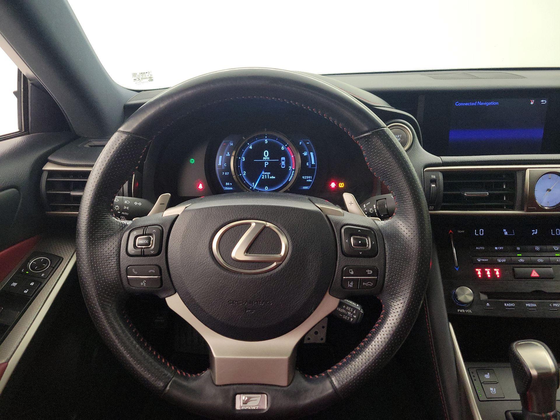 Thumbnail: 2017 Lexus IS - 10