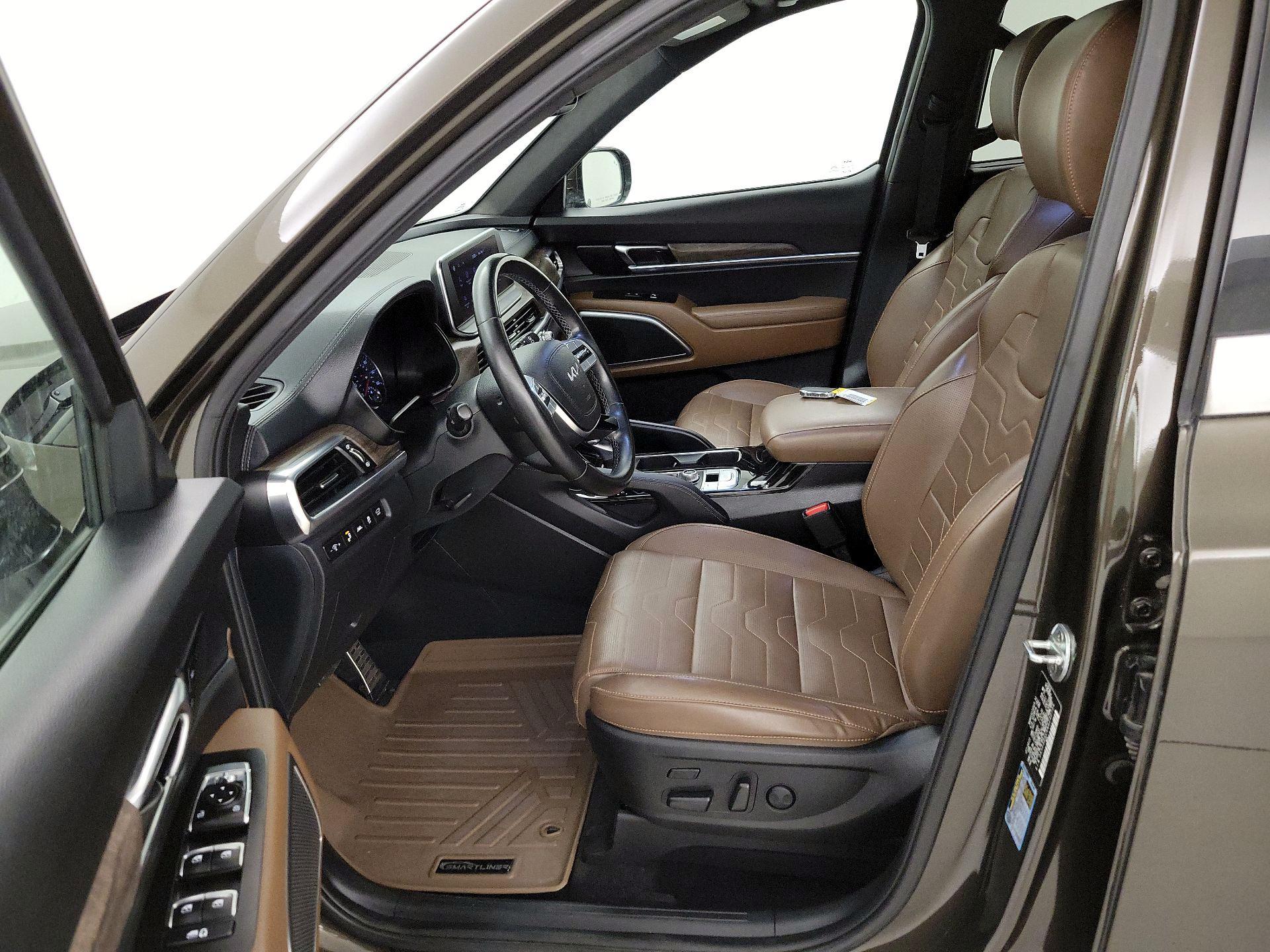 Thumbnail: 2022 Kia Telluride - 11