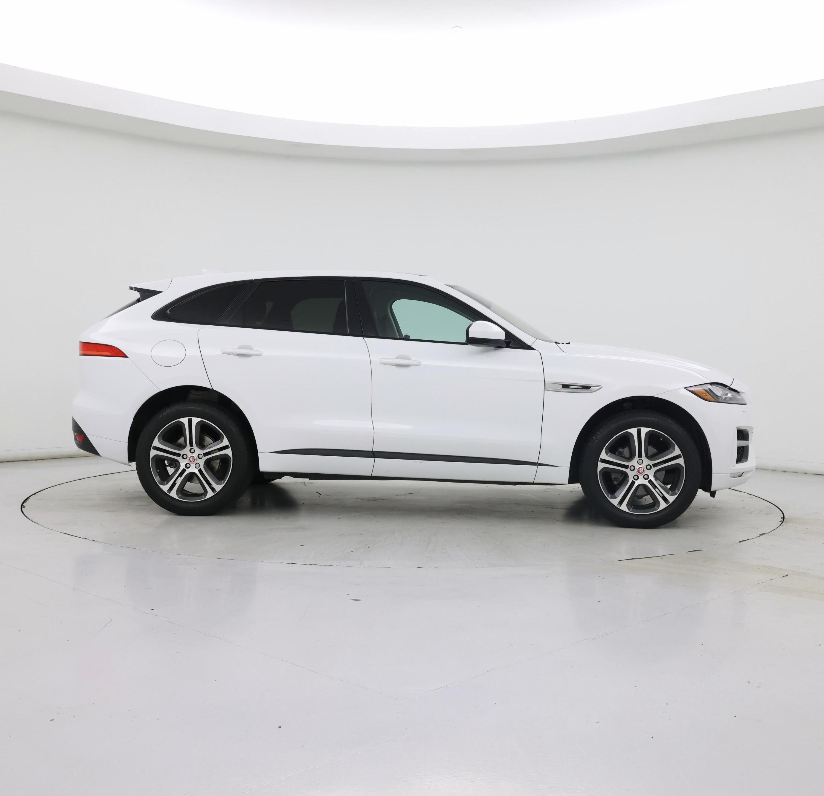 Thumbnail: 2018 Jaguar F-Pace - 7
