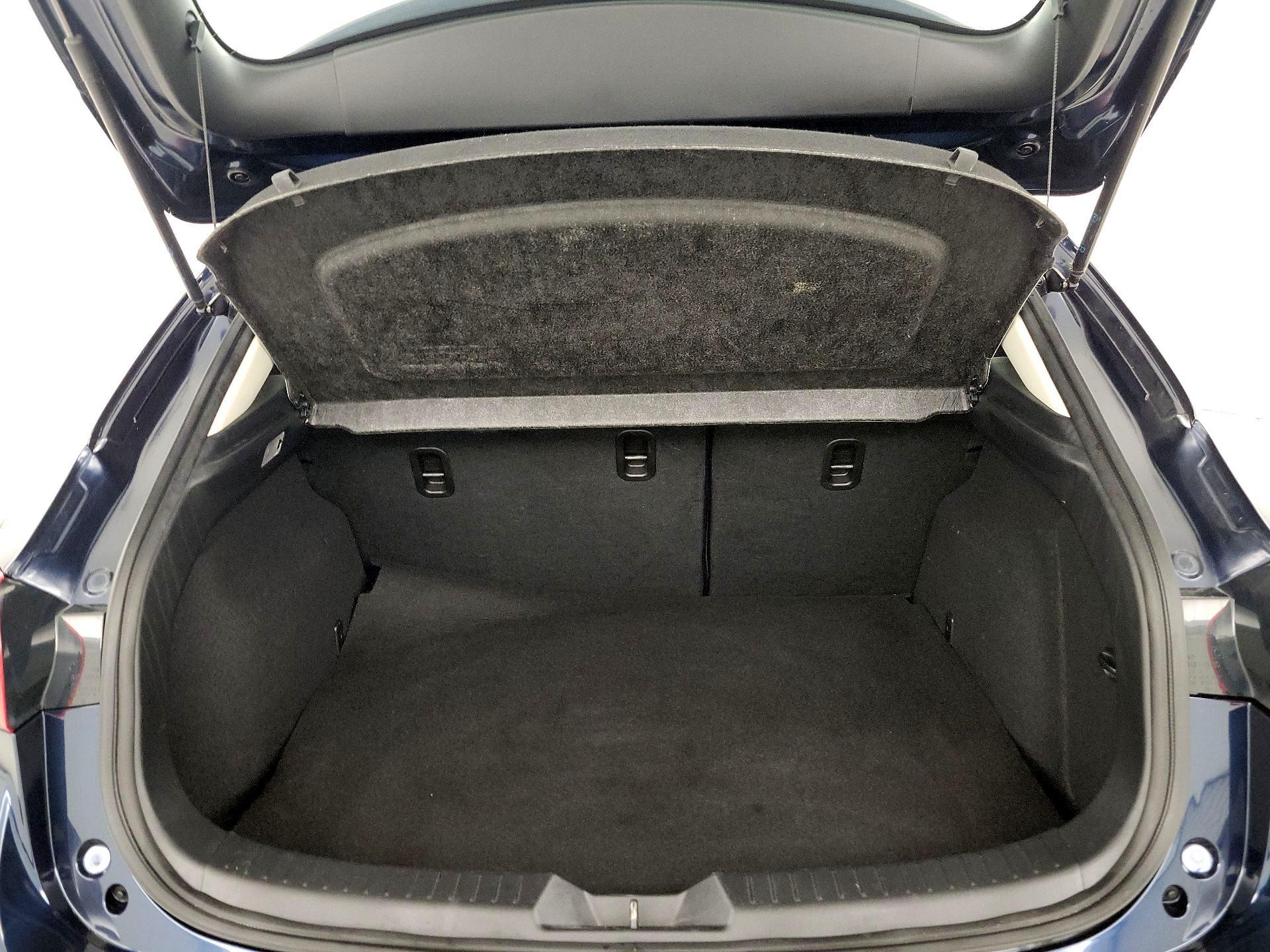 Thumbnail: 2016 Mazda Mazda3 - 20
