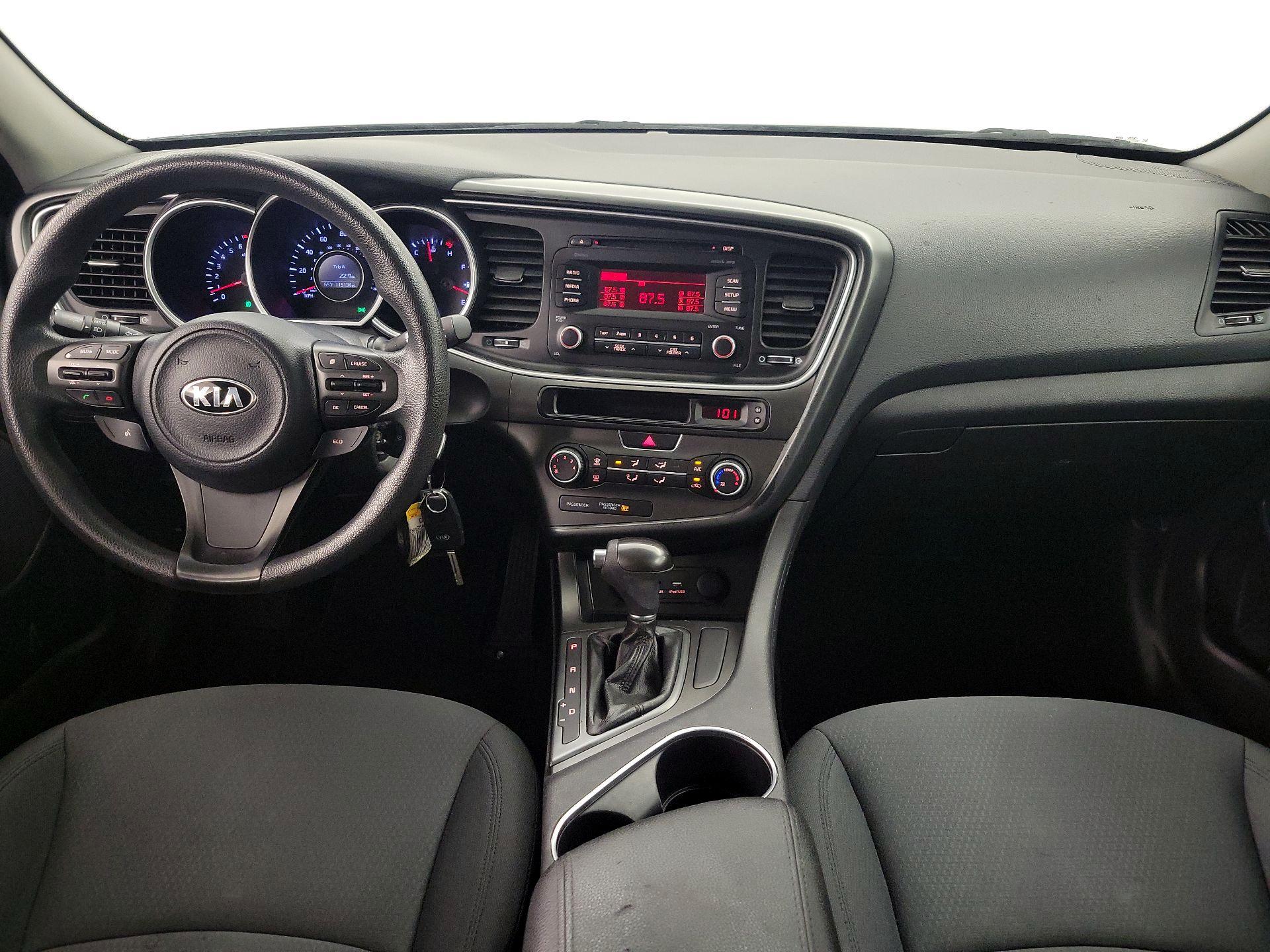 Thumbnail: 2015 Kia Optima - 9