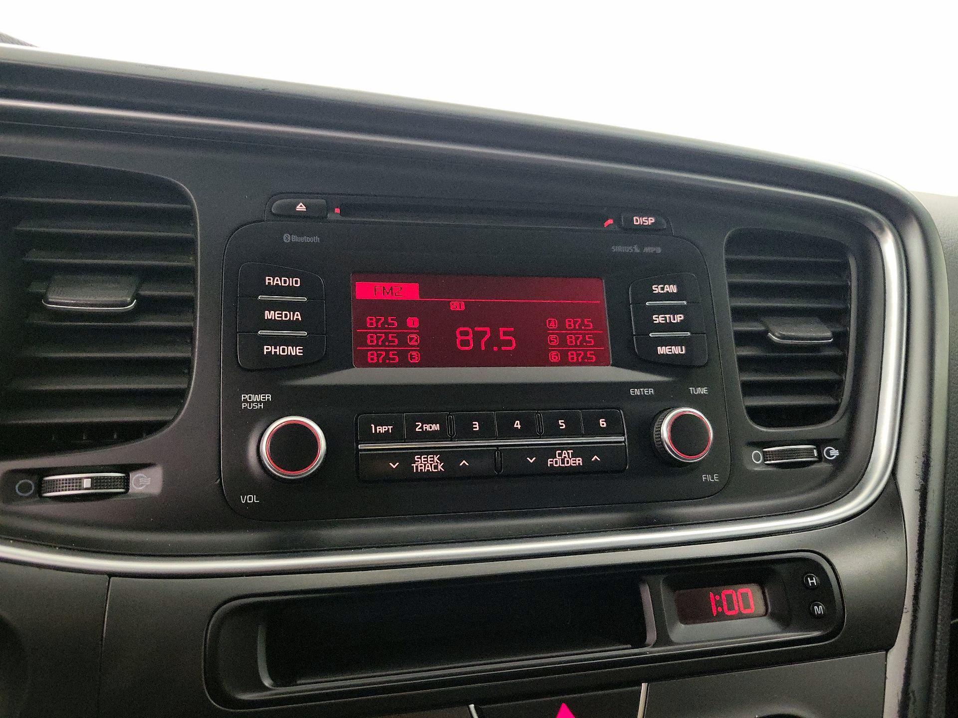 Thumbnail: 2015 Kia Optima - 14