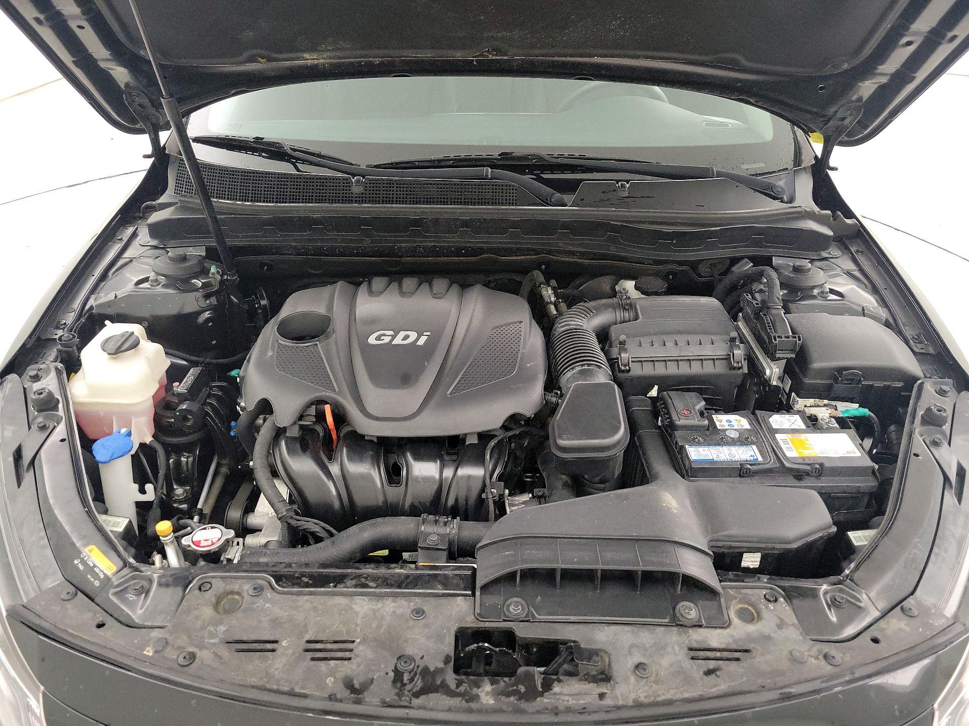 Thumbnail: 2015 Kia Optima - 19